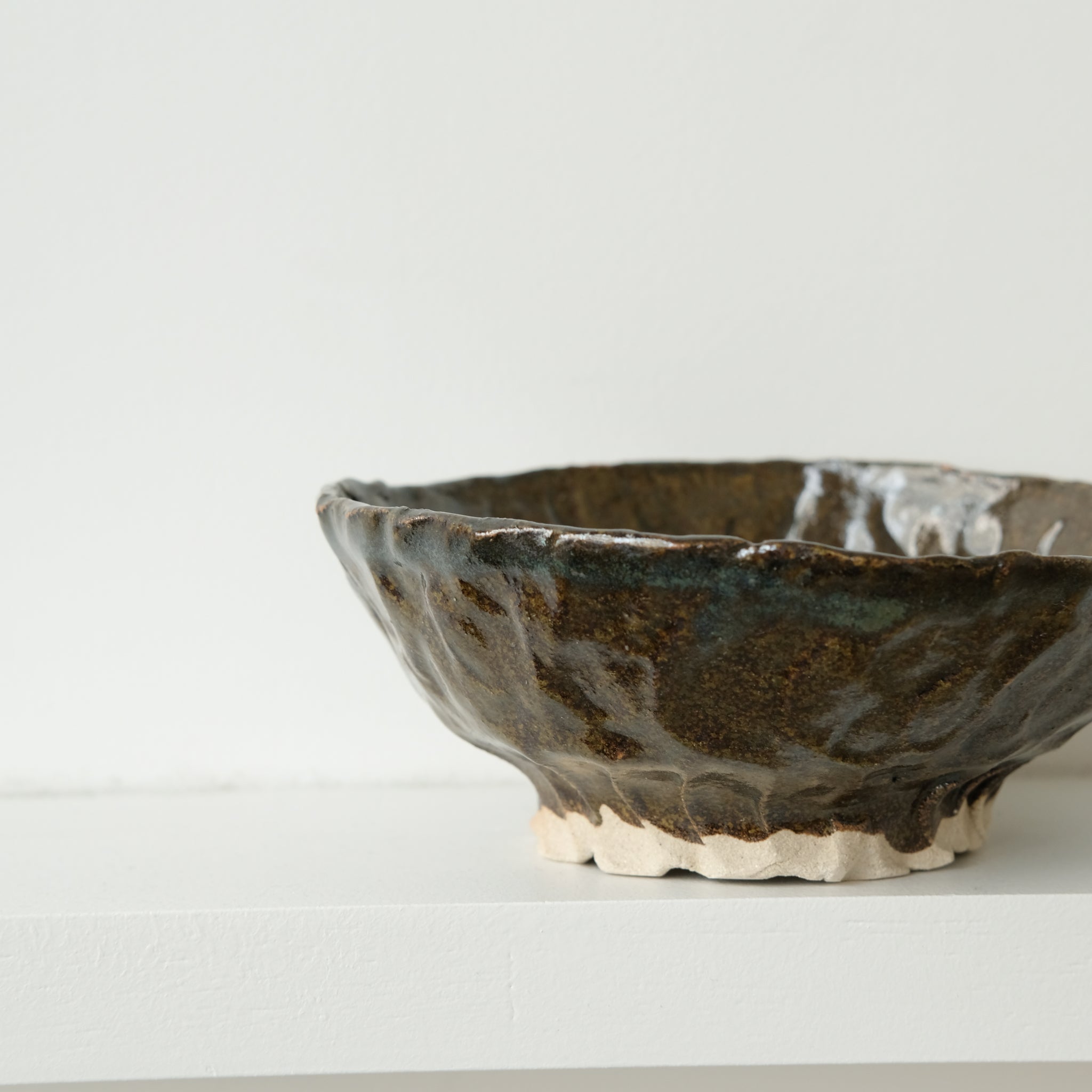 Bol en grès D 16cm - marron noir d'Estudio Vernis chez Brutal Ceramics