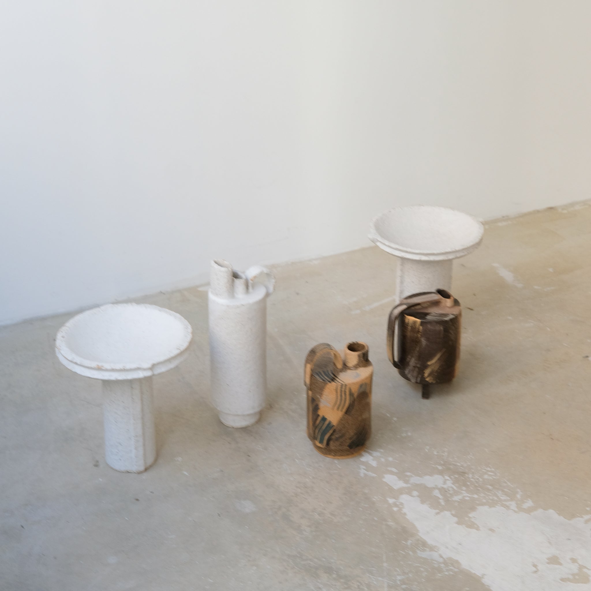 Coupe H19cm - blanc mat de Catherine Dix Ceramics chez Brutal Ceramics