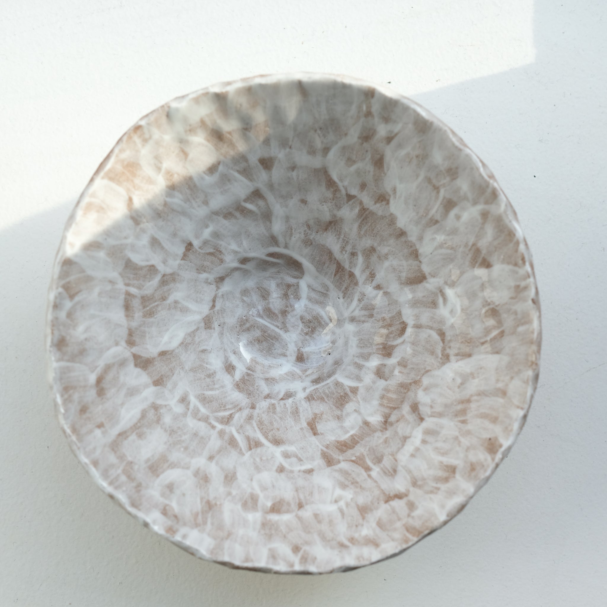 Bol en grès D 17cm - Brun et blanc d'Apollonie Ceramics chez Brutal Ceramics