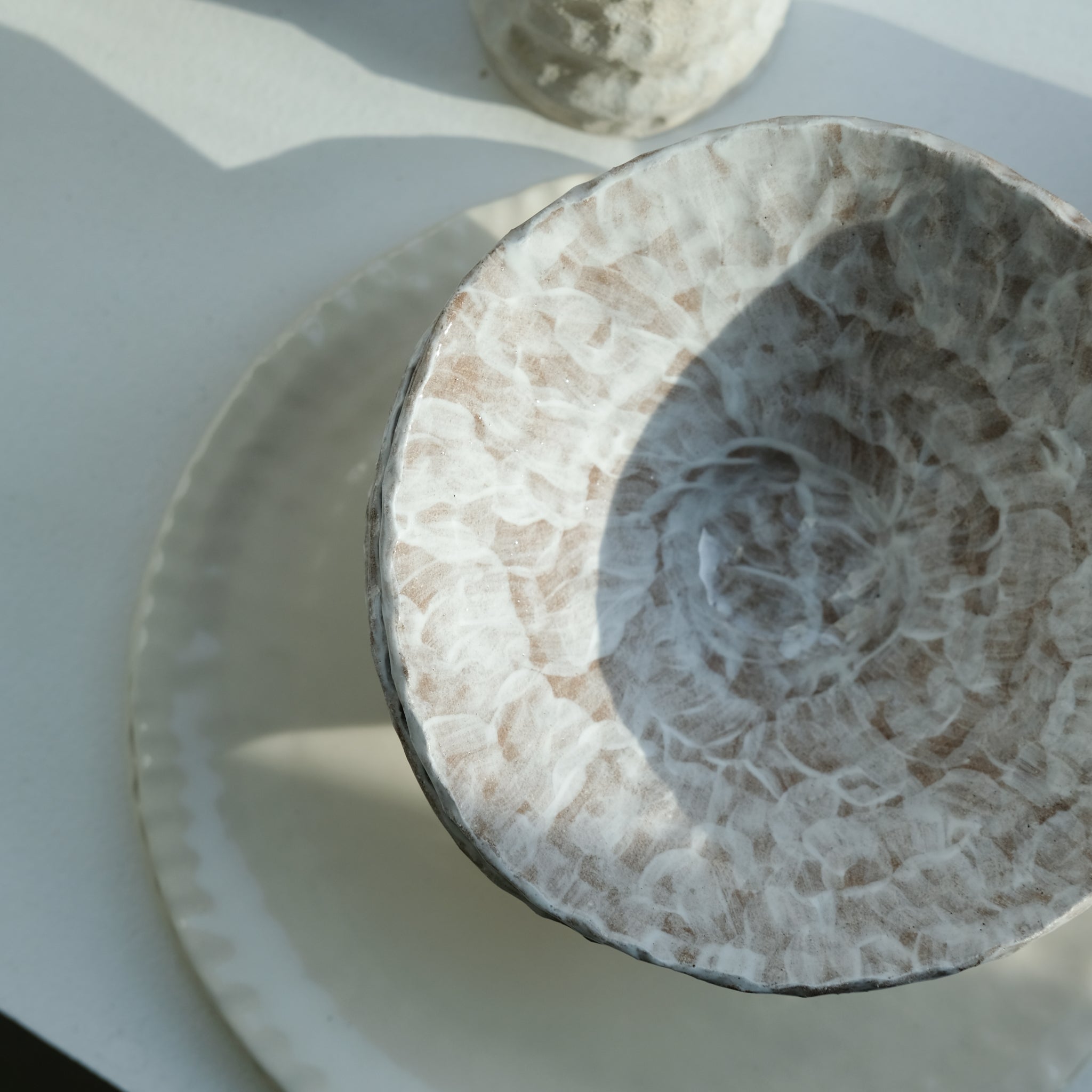 Bol en grès D 17cm - Brun et blanc d'Apollonie Ceramics chez Brutal Ceramics