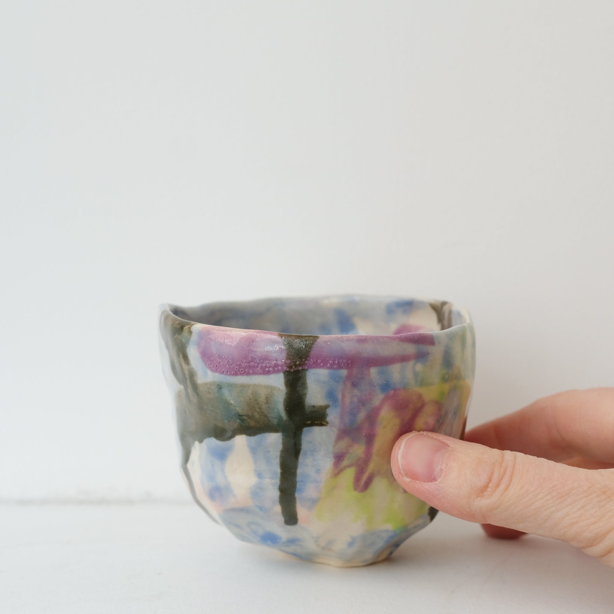 Tasse 05 en grès 180ml - multicolore de Camille Létoffé chez Brutal Ceramics