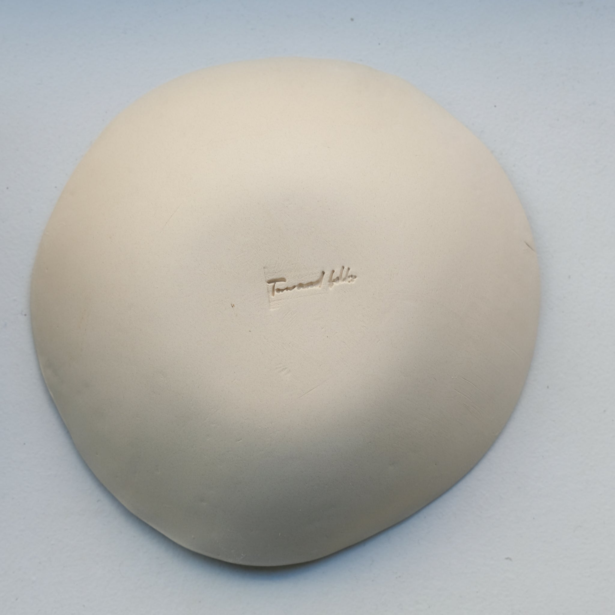 Assiette creuse "JULIET" en grès D 21cm - Beige rosé par Tom and Folks chez Brutal Ceramics