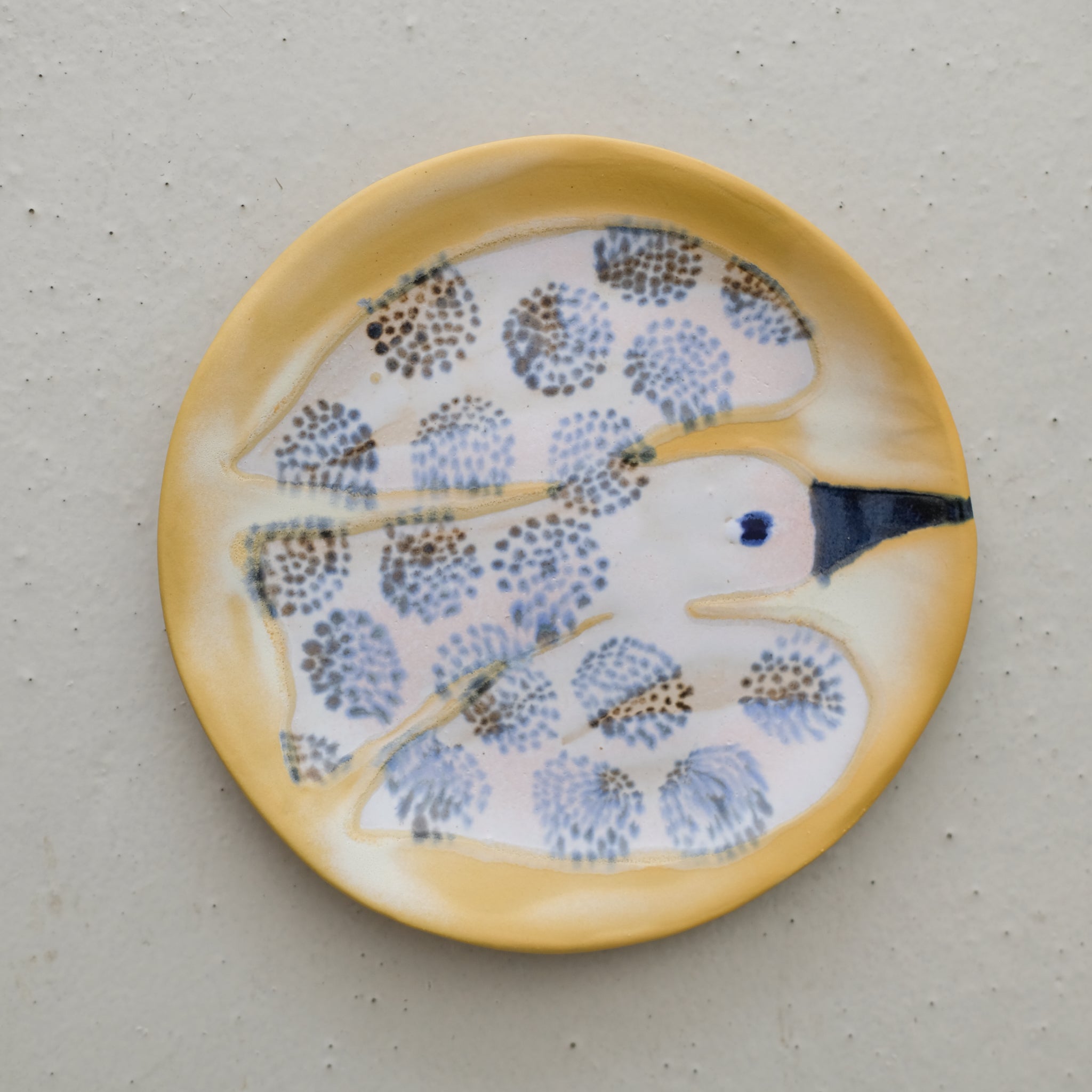 Assiette W24MY22 en grès D 18,5cm - multicolore de Marie-Yaé Suematsu chez Brutal Ceramics