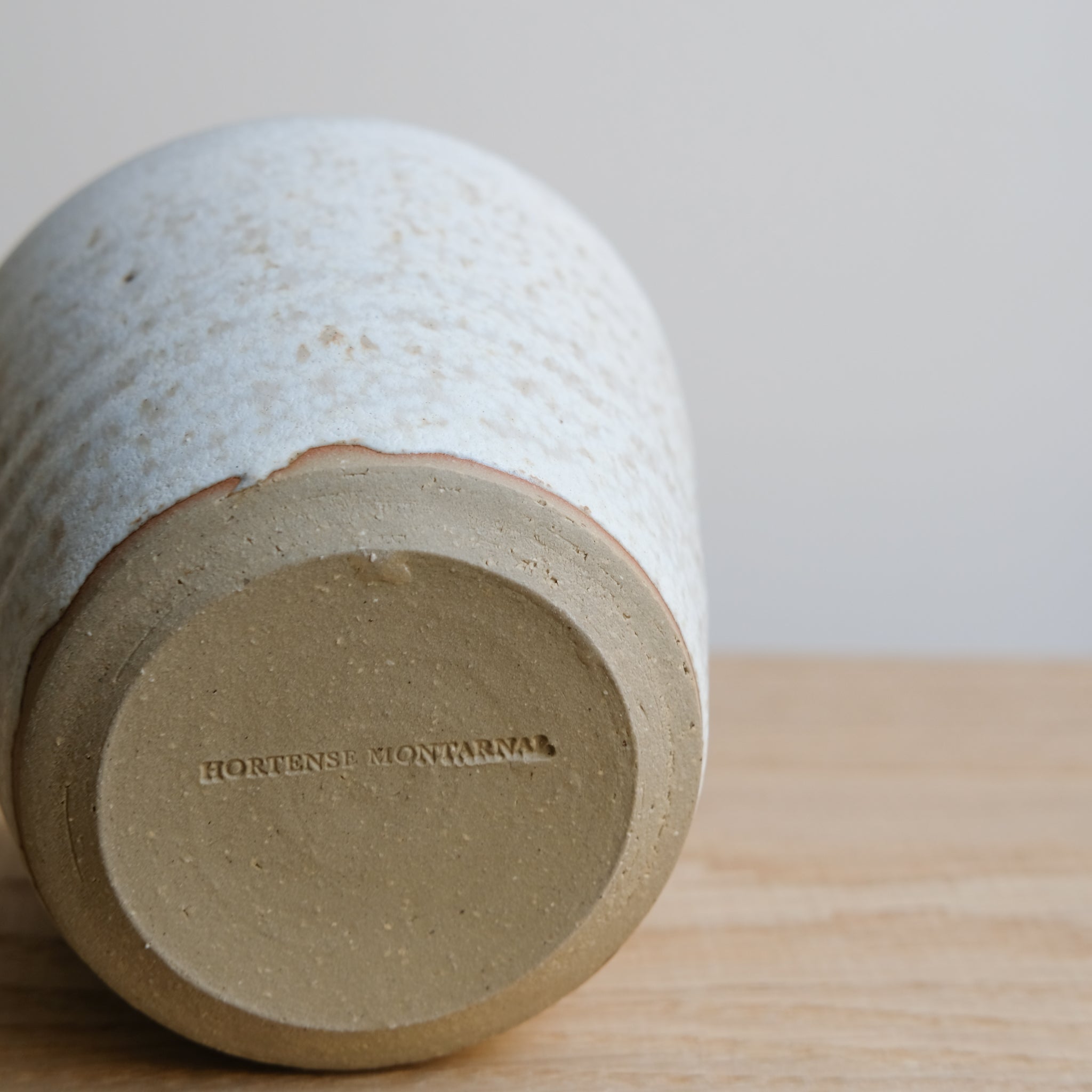 Tasse en grès 280ml - Blanc mat d'Hortense Montarnal chez Brutal Ceramics