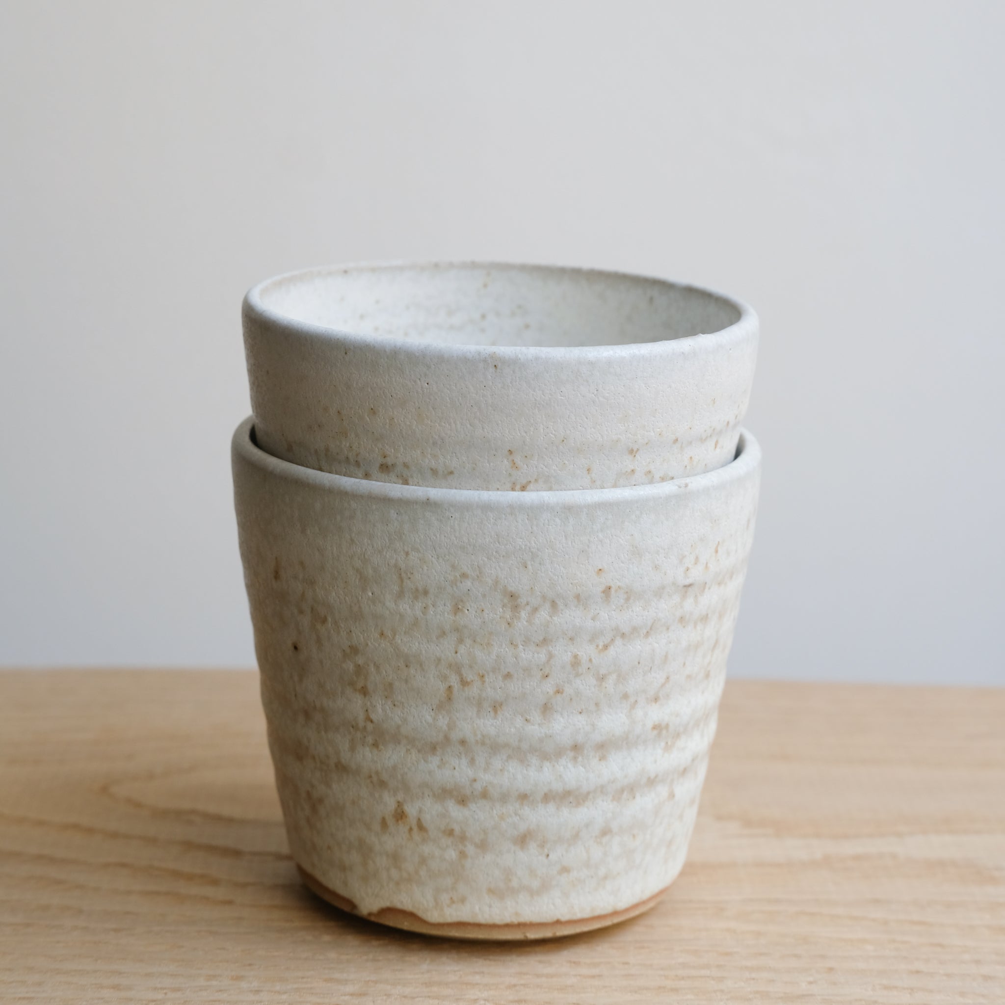 Tasse en grès 280ml - Blanc mat d'Hortense Montarnal chez Brutal Ceramics