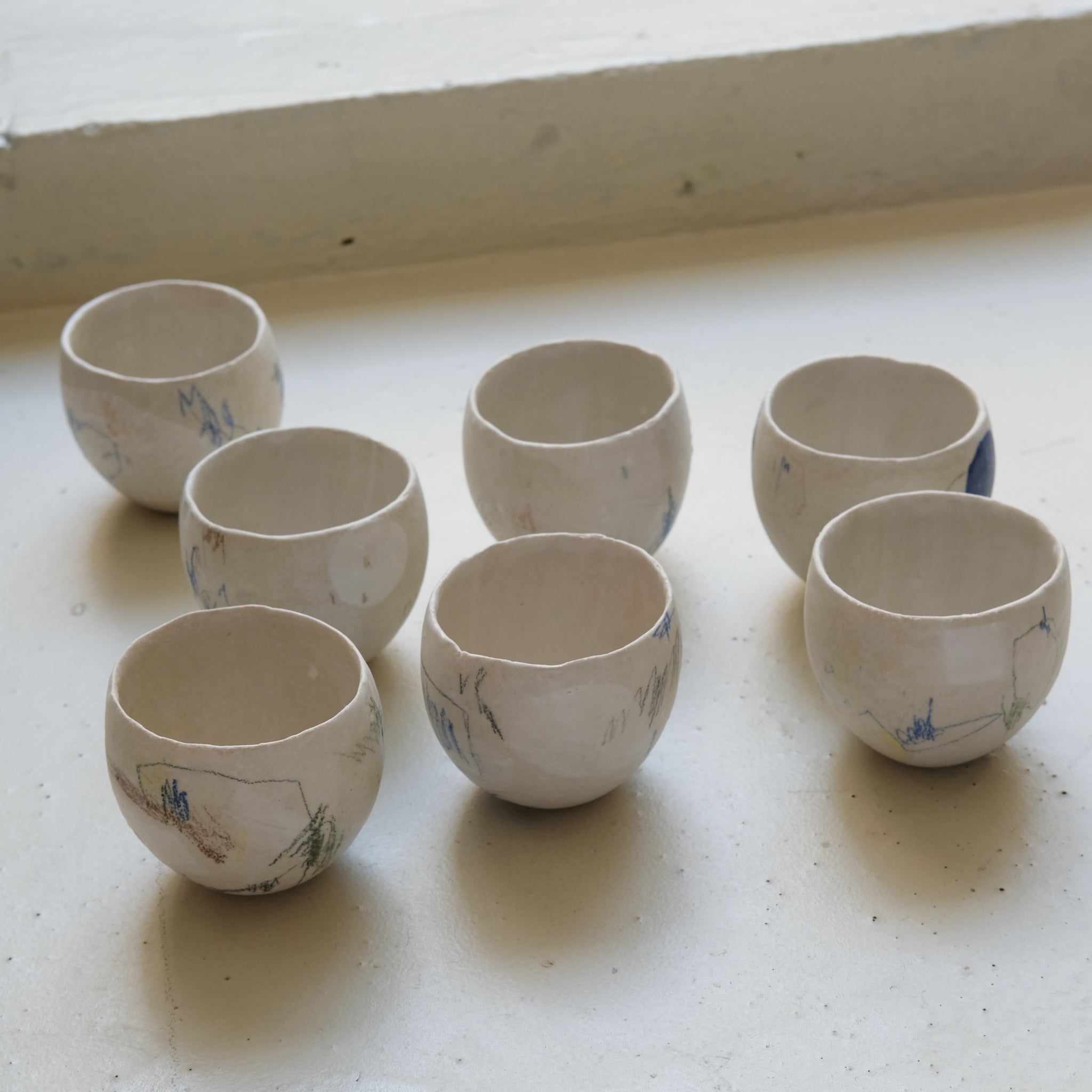 Tasse 01 en grès et porcelaine 200ml - Multicolore de Yellow Nose Studio chez Brutal Ceramics