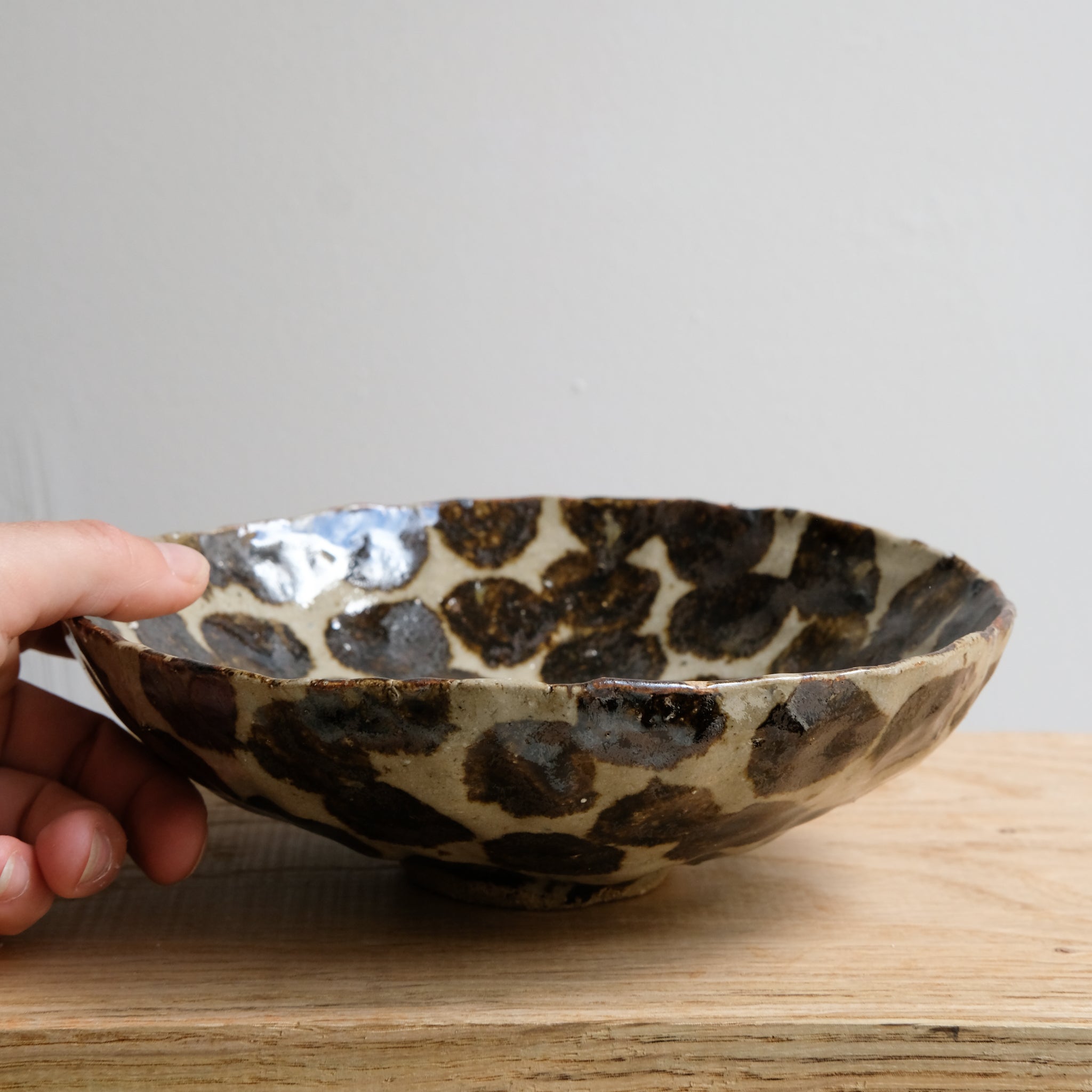 Bol en terre recoltée D 18cm - tacheté de Potry chez Brutal Ceramics