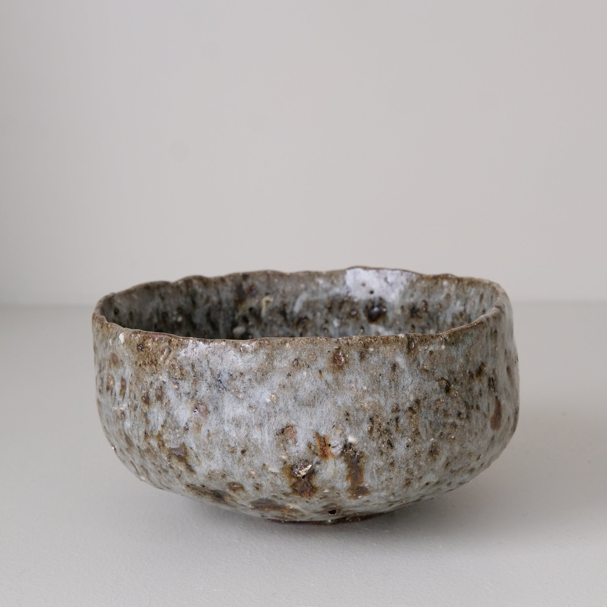 Bol en terre recoltée cuisson feu D 15cm - vert-bleu de Potry chez Brutal Ceramics