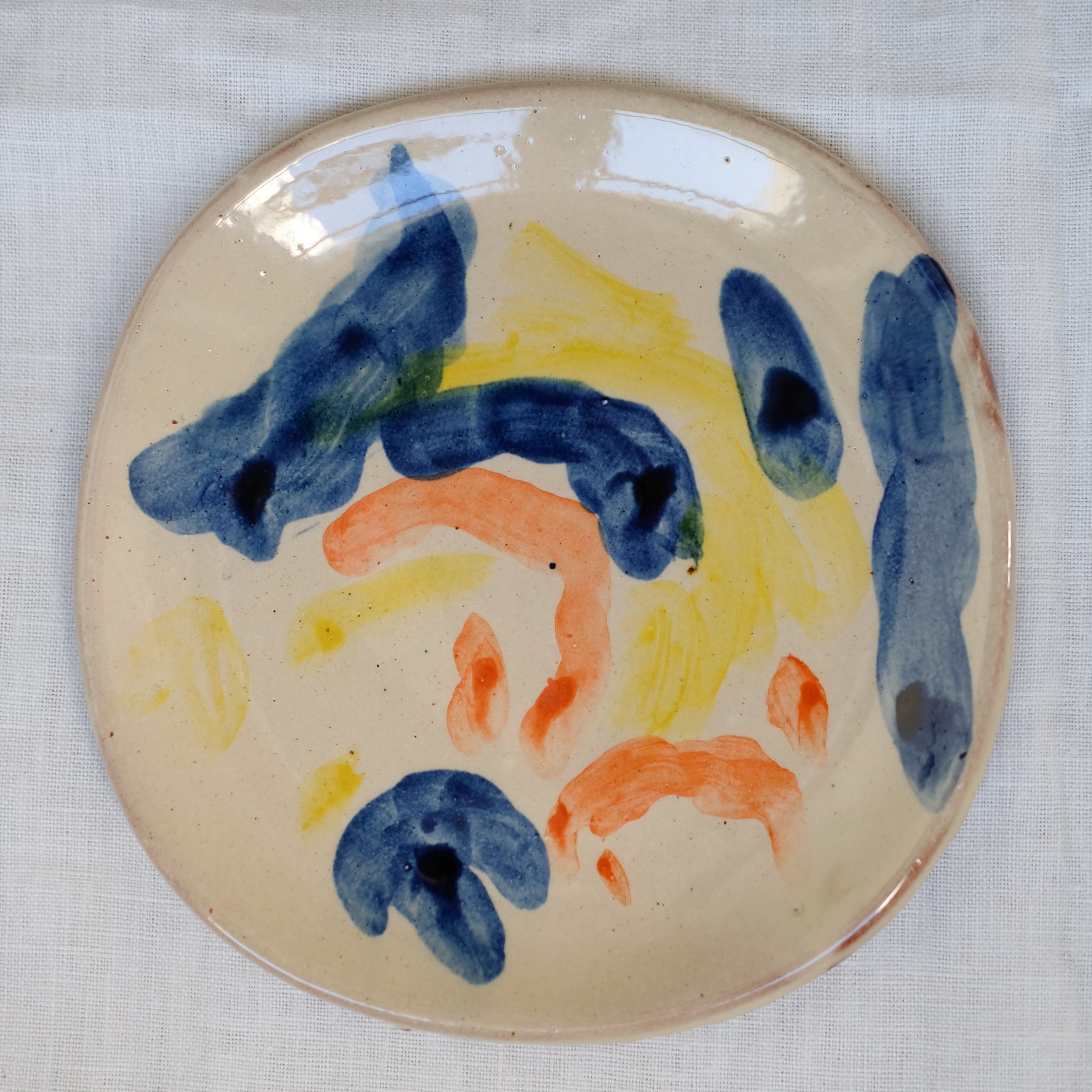 Assiette 01 multicolore par Héloïse Bariol chez Brutal Ceramics
