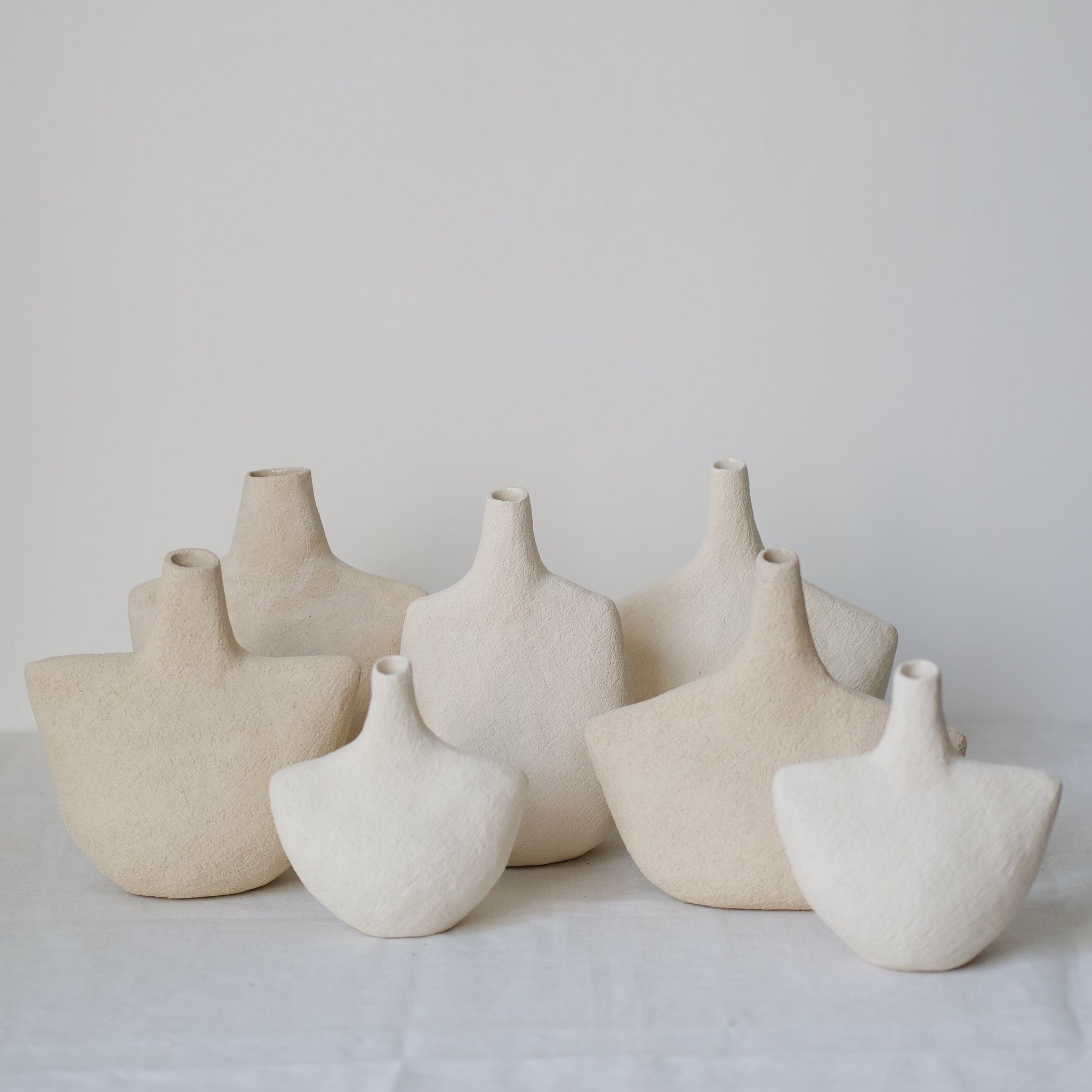 Grand vase Oiseau_02 - Sable par Stéphanie Petit chez Brutal