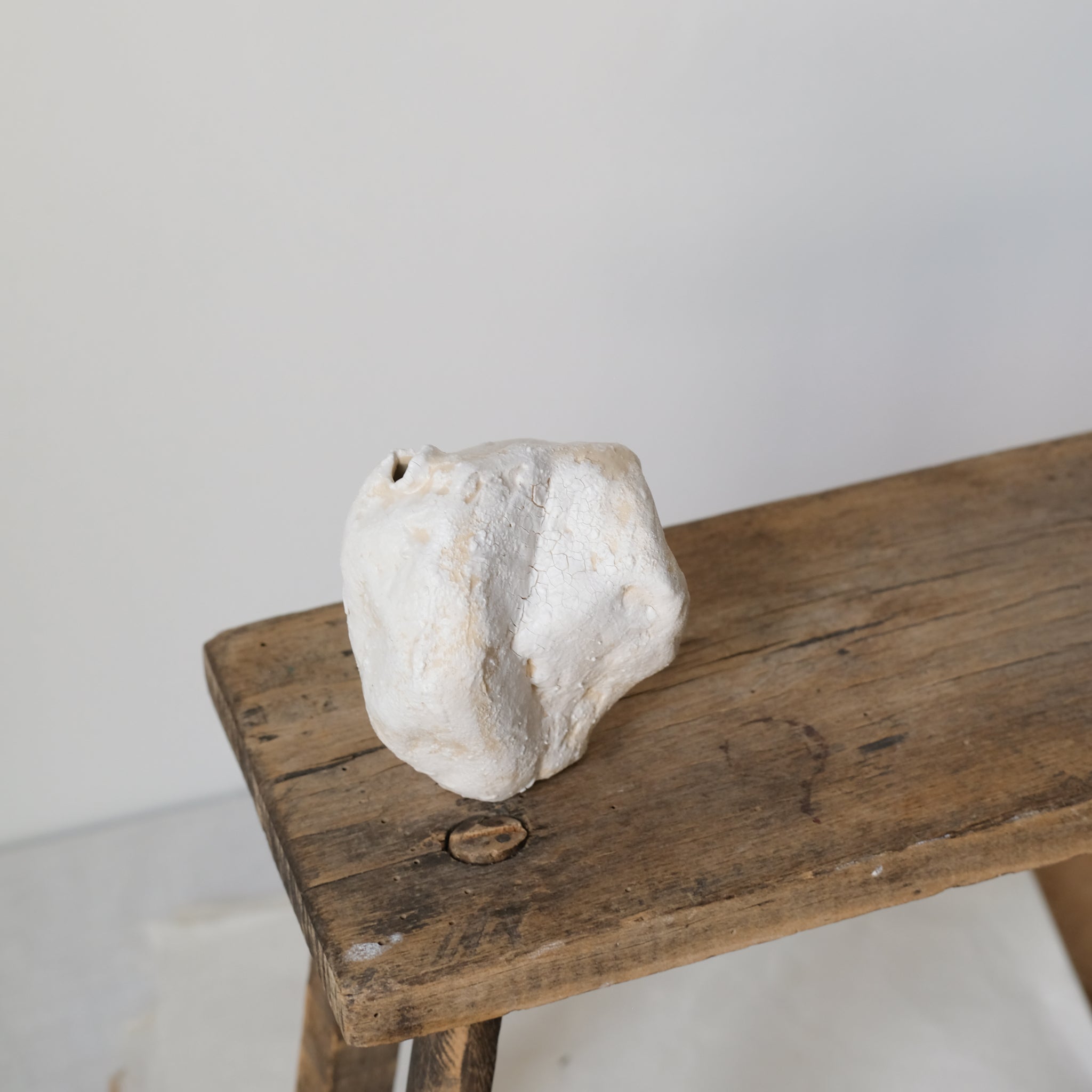 Vase Tatry, Slovakia 2019 de Yellow Nose Studio chez Brutal Ceramics
