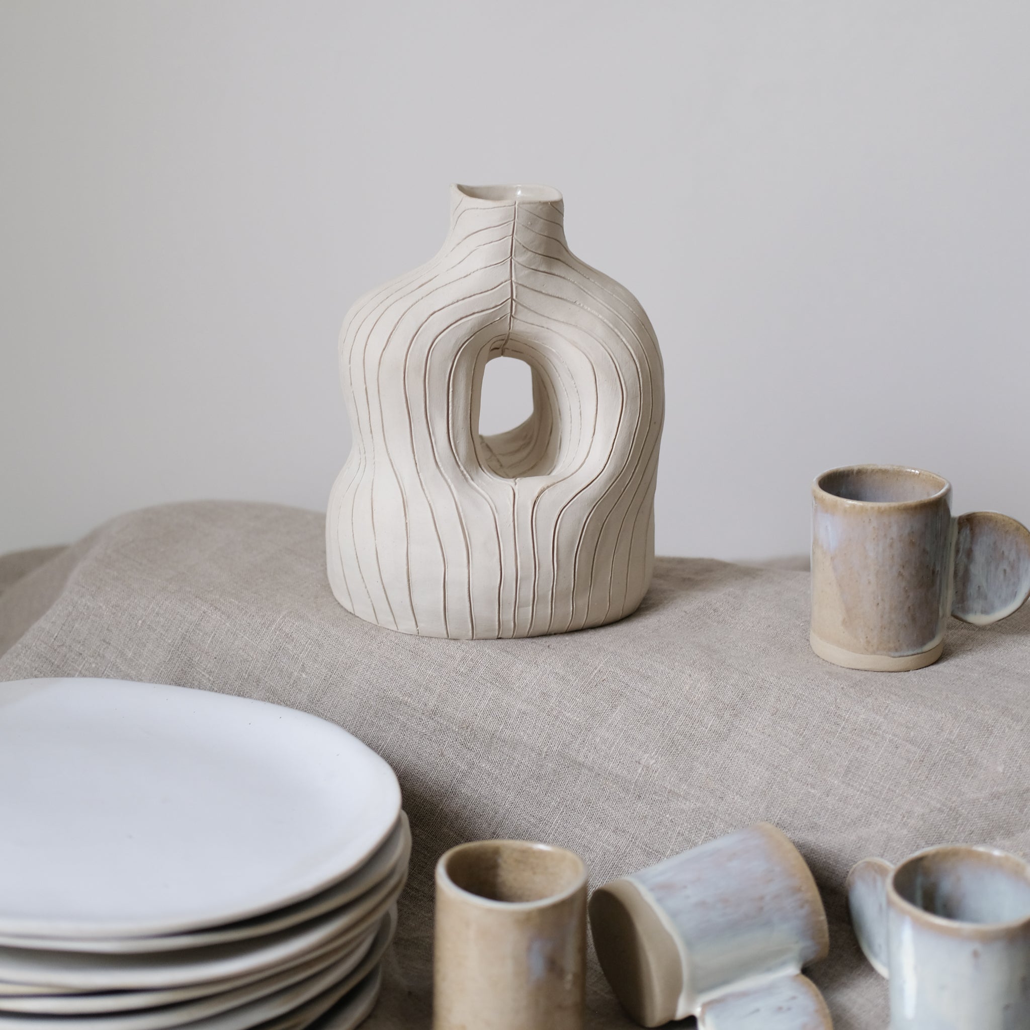 Vase en grès par mr céramiques chez Brutal Ceramics
