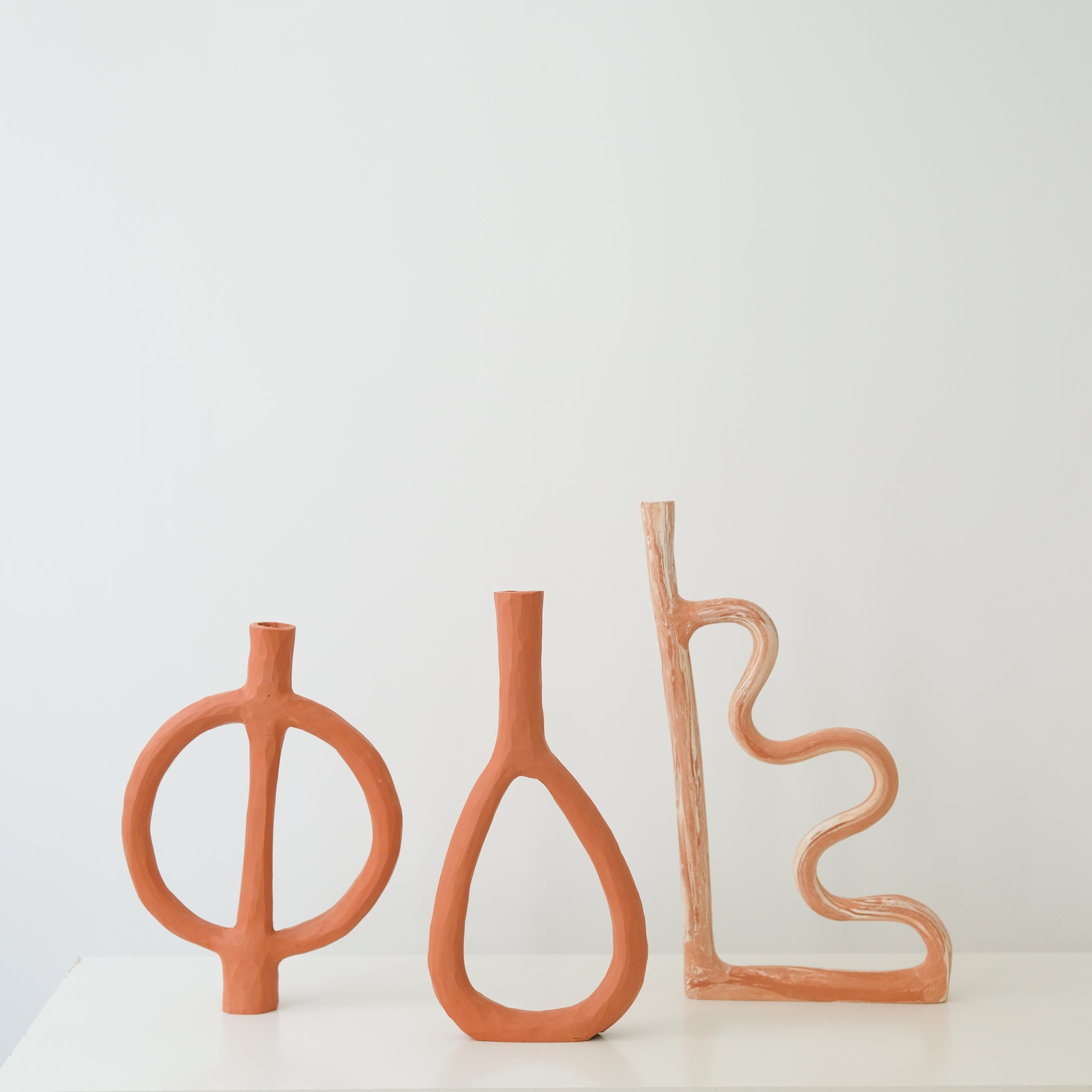 Bougeoir 02 H 34,5cm par Rosi Mistou pour Brutal Ceramics