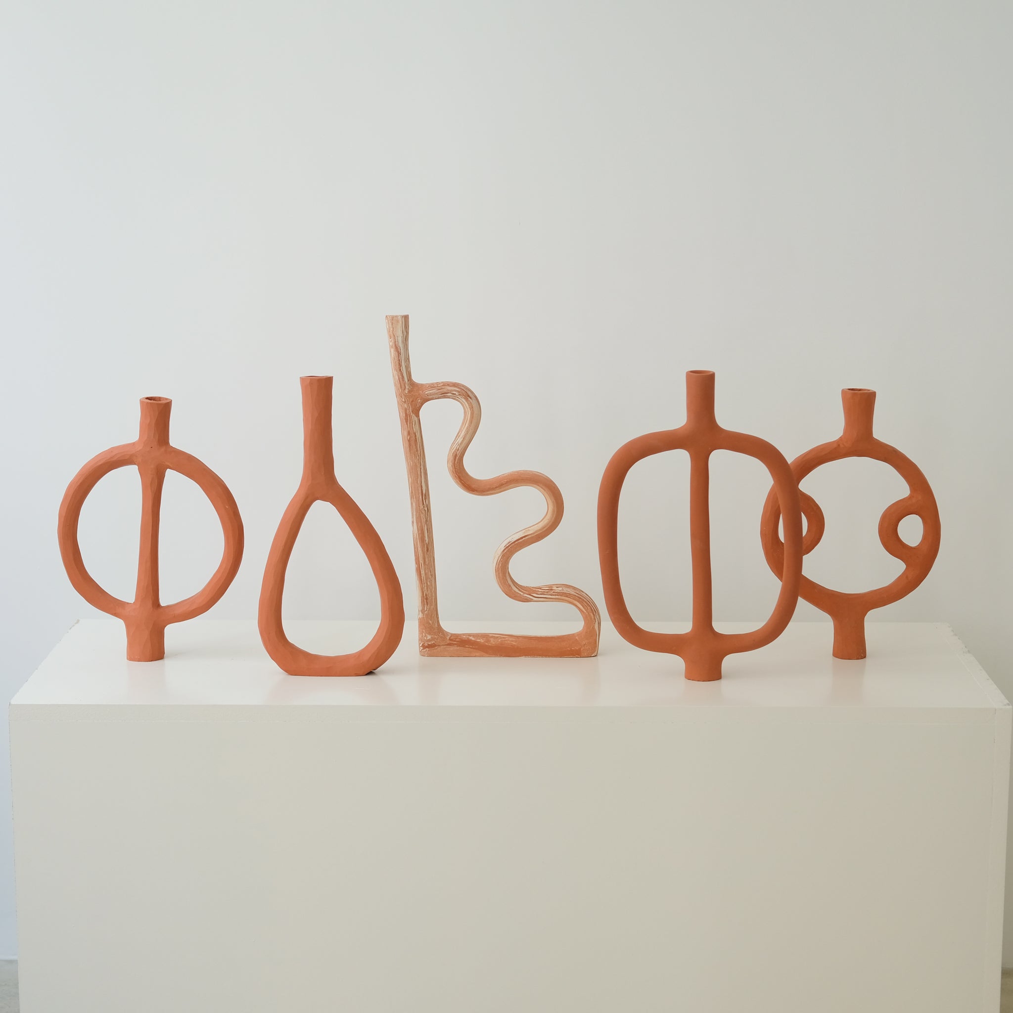 Bougeoir 02 H 34,5cm par Rosi Mistou pour Brutal Ceramics