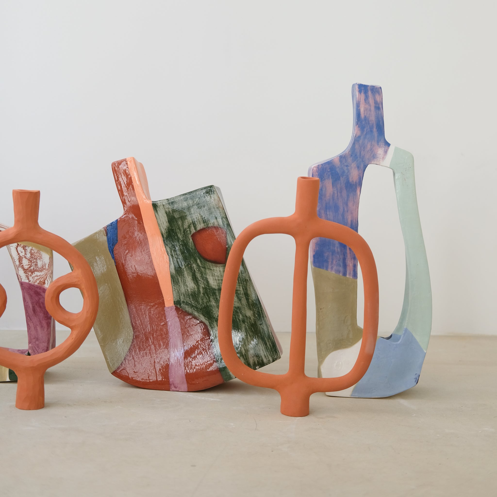 Vase en faïence H 49cm Copenhague par Rosi Mistou pour Brutal Ceramics