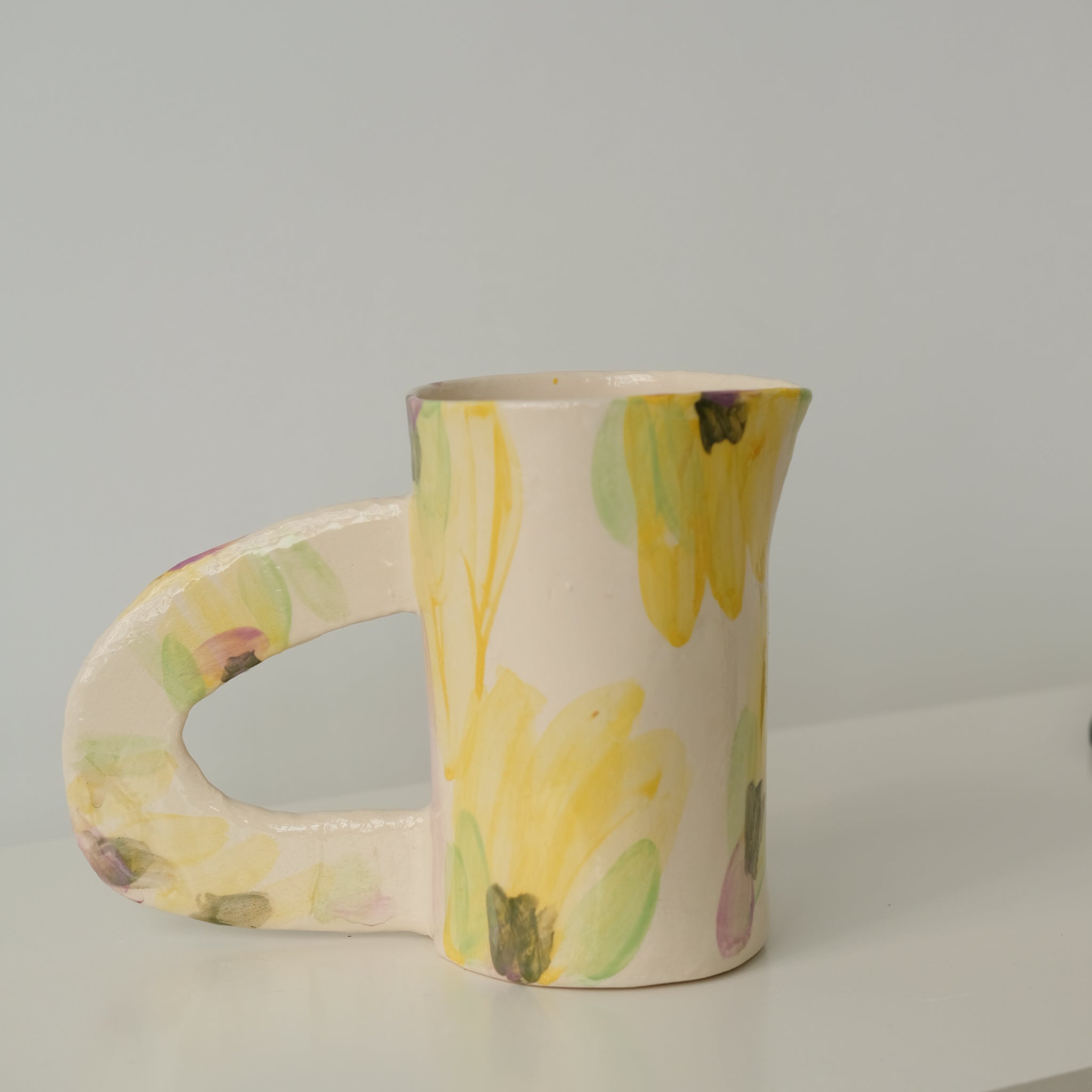 Pichet en faïence H 18cm Fleurs de Samantha Kerdine pour Brutal