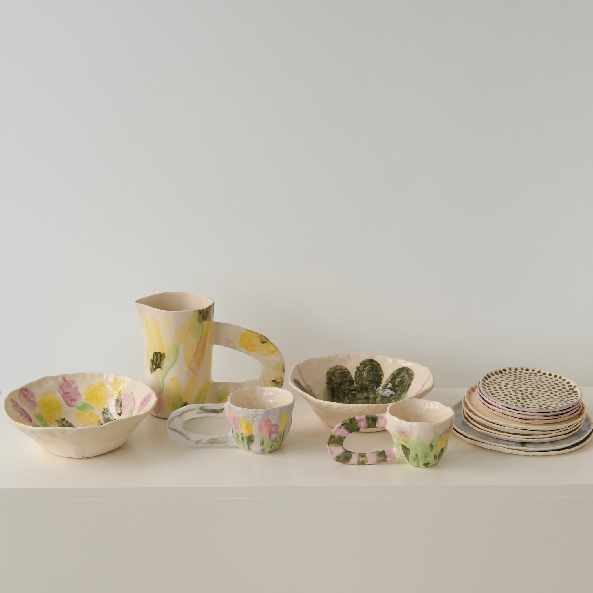 Saladier en faïence H 18cm petites fleurs de Samantha Kerdine pour Brutal