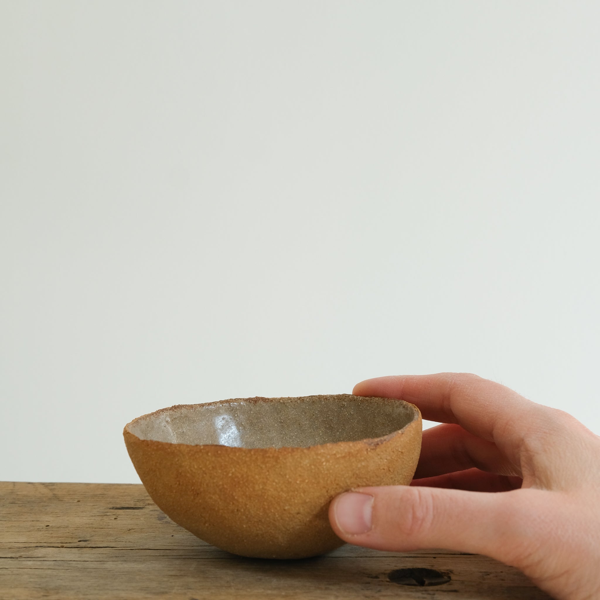 Bol en grès roux D 10,5cm(q) - brun de Cups cups cups chez Brutal