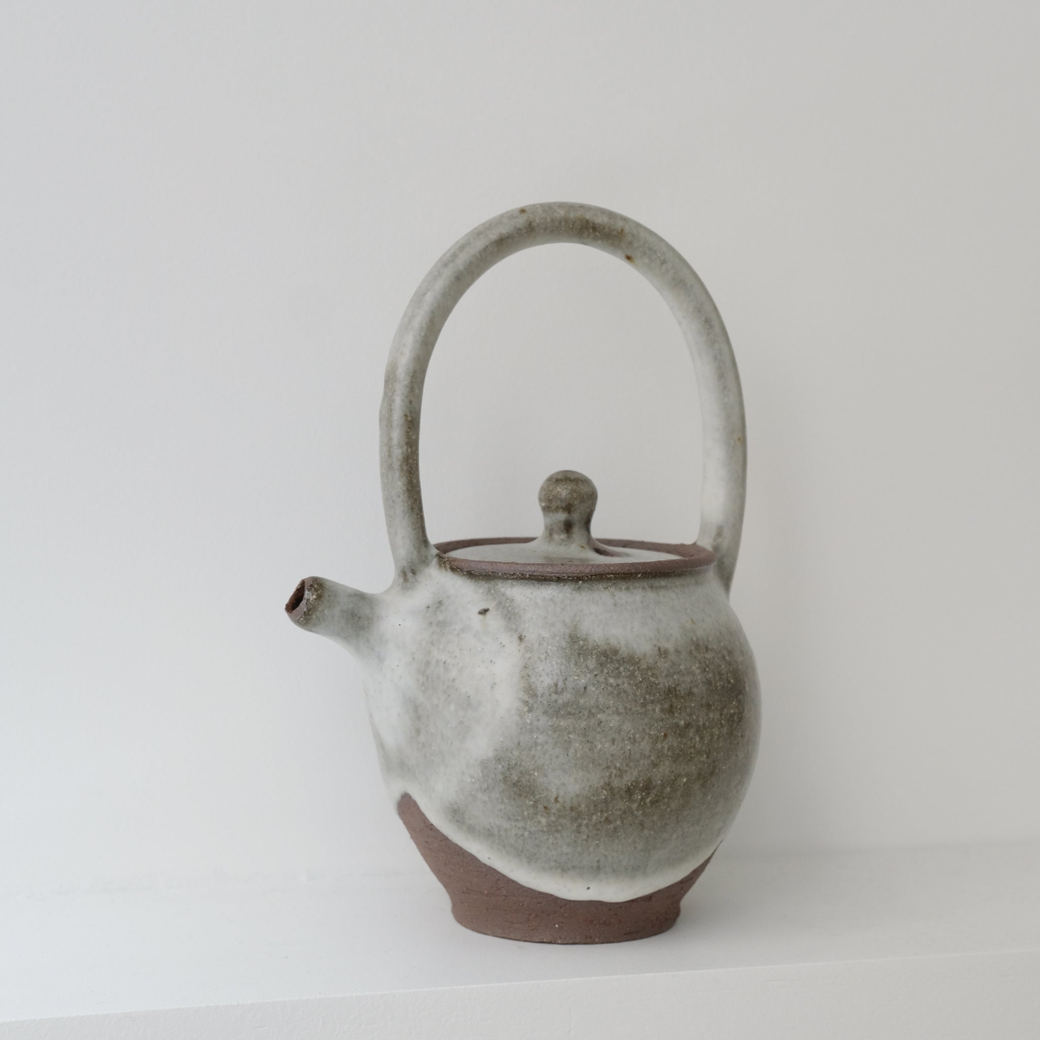 Théière 650ml par le céramiste Benoit Audureau chez Brutal Ceramics