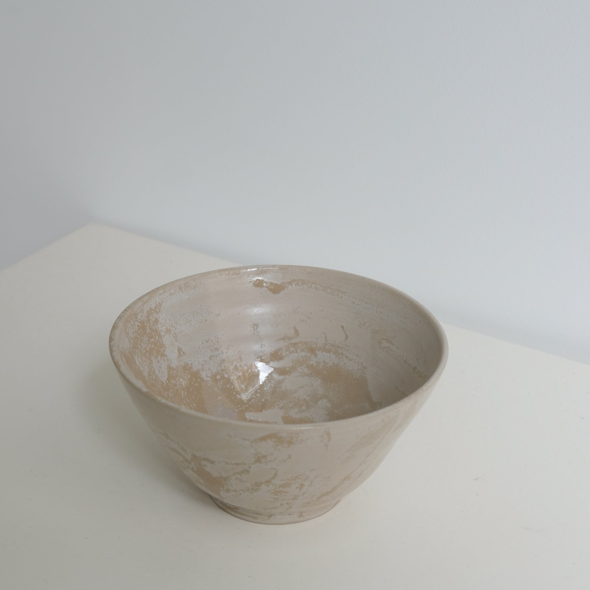 Bol beige D 17,5cm - de Hoji Ceramics chez Brutal Ceramics