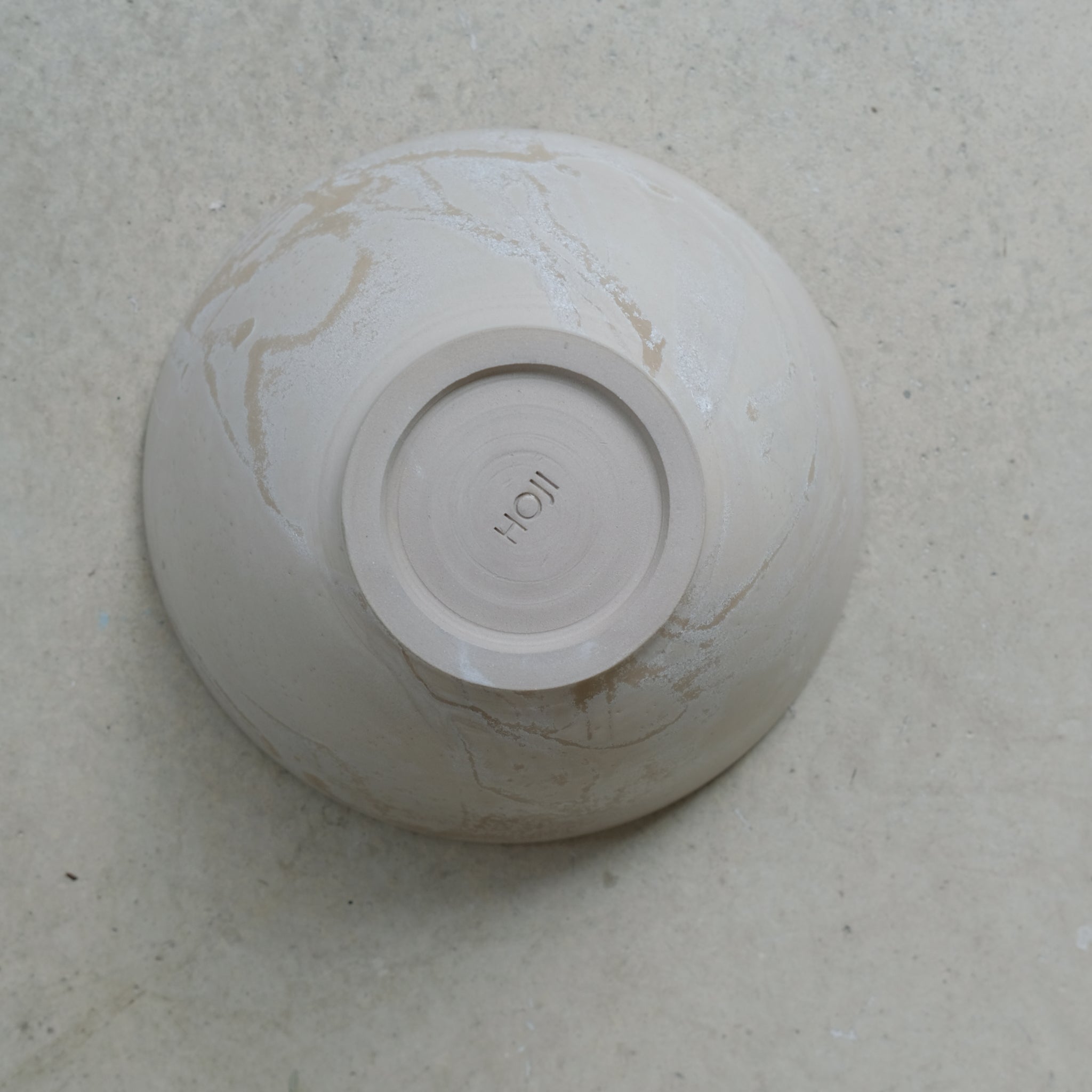 Bol beige D 17,5cm - de Hoji Ceramics chez Brutal Ceramics