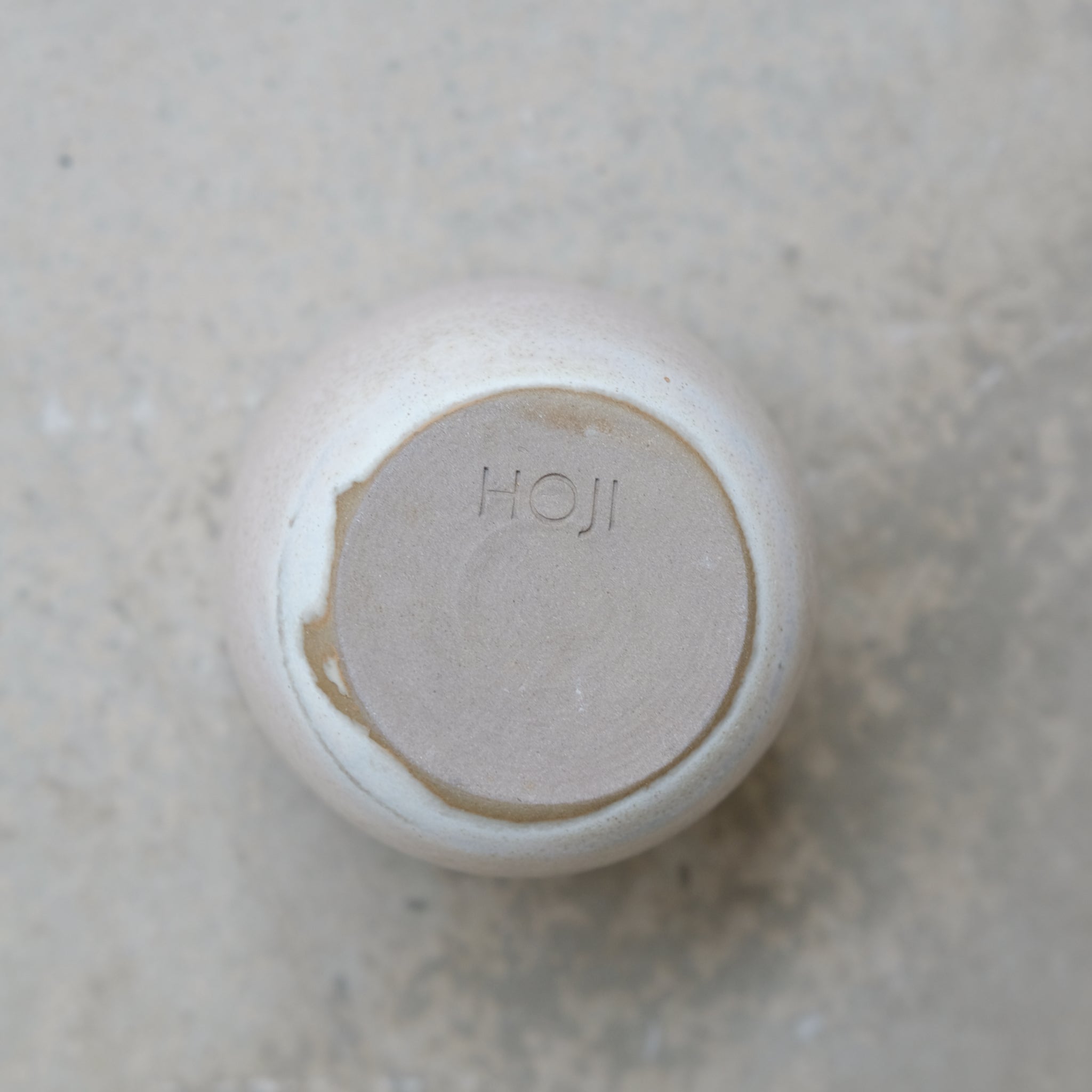 Tasse rose mat 220ml - de Hoji Ceramics chez Brutal Ceramics