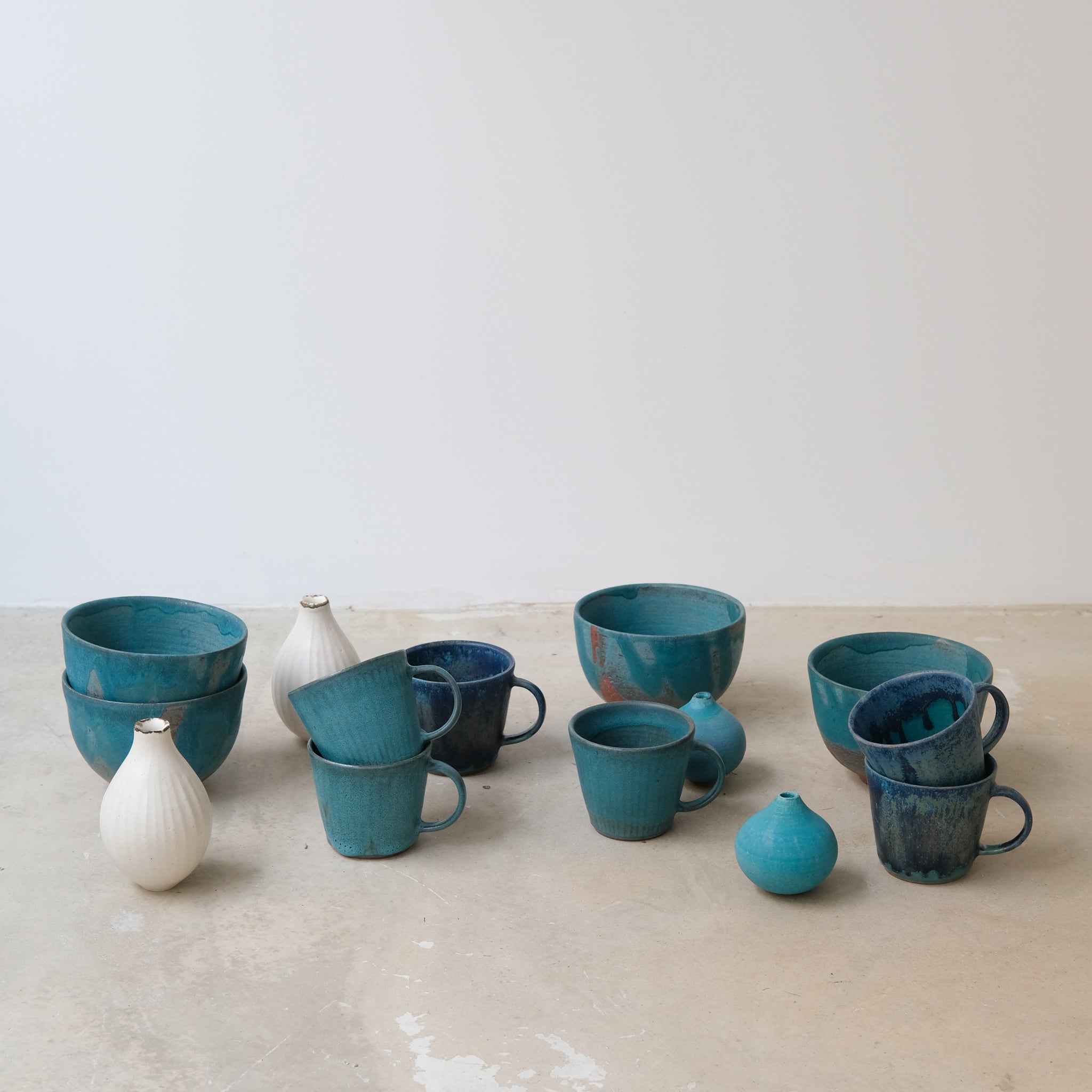 Bol en grès D13cm - bleu d'Aya Ogawa chez Brutal Ceramics