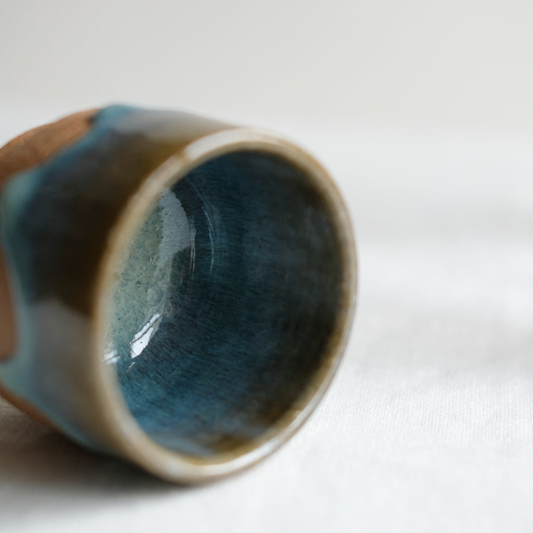 les tasses Mastushiro Yaki faites au Japon par Asemi chez Brutal Ceramics