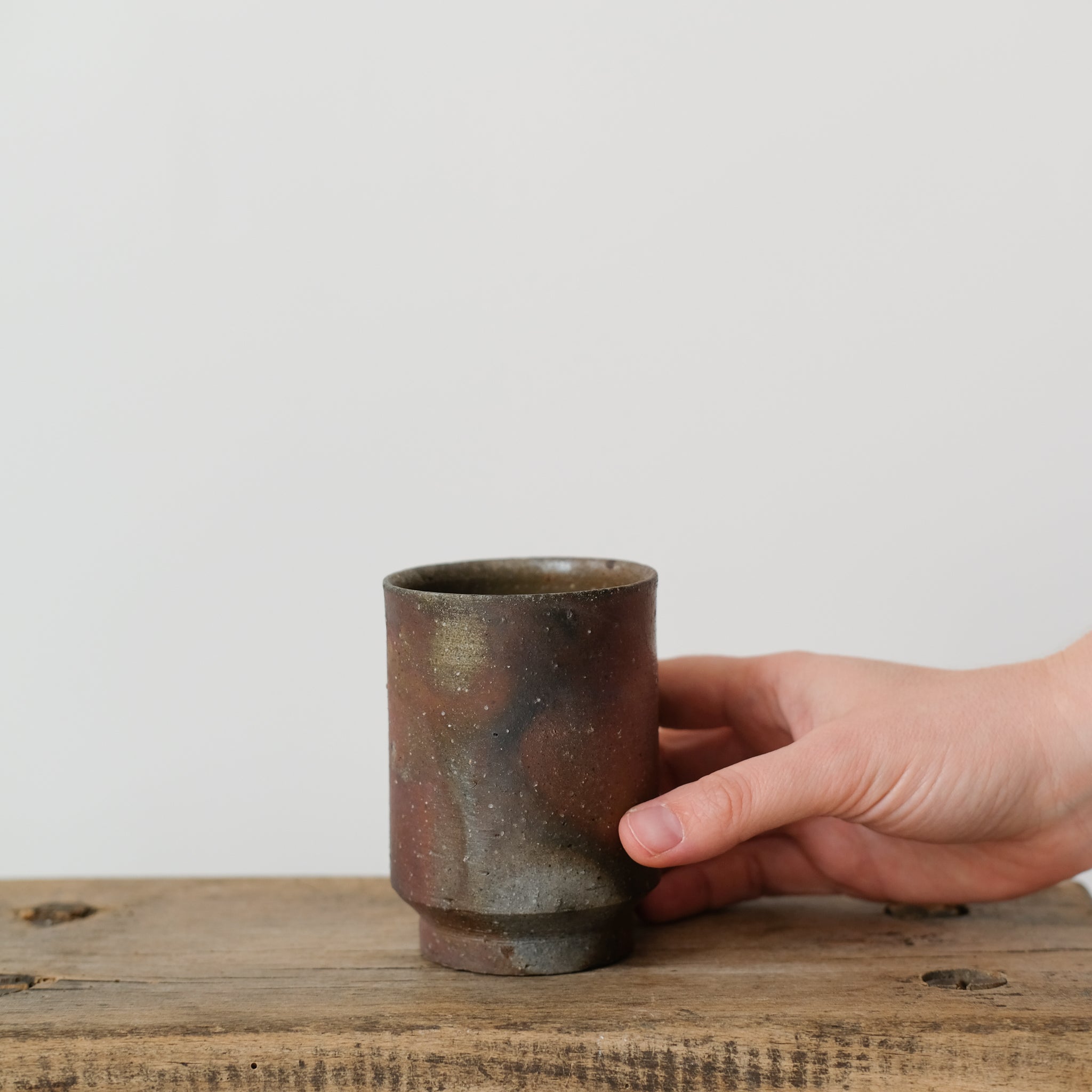 Tasses Bizen Yaki L japonaises par Asemi chez Brutal Ceramics