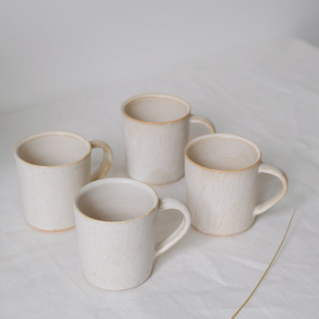 Tasse 170ml d'aya ogawa chez Brutal Ceramics