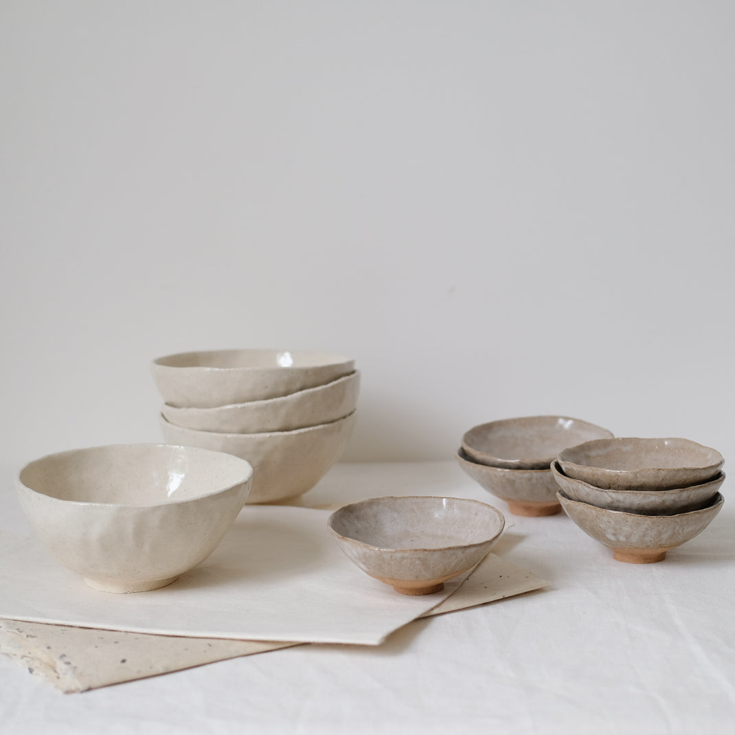 Bol en grès blanc chamotté par Judith Lasry chez Brutal Ceramics