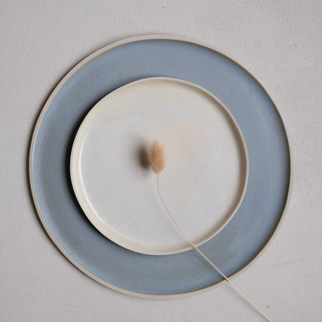 Assiette de Laurette Broll chez Brutal Ceramics