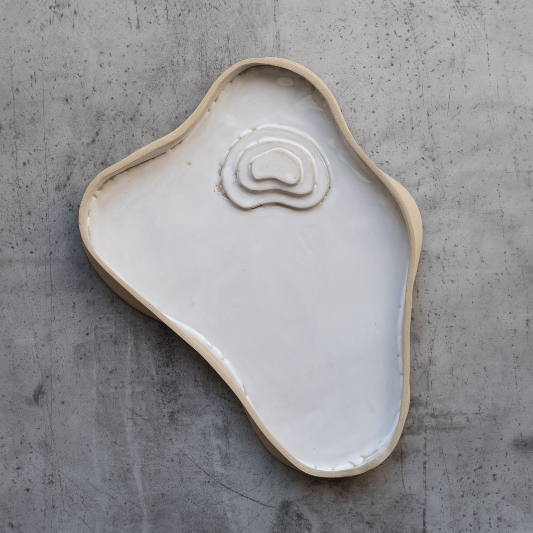 Pool of softness, pièce unique conçue par Léa Munsch, céramiste à Paris.