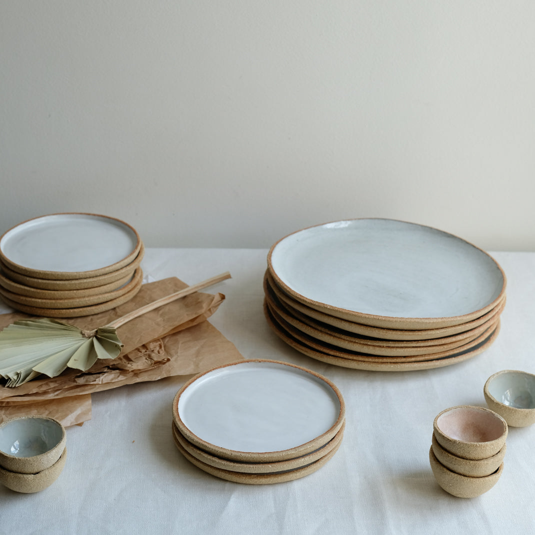 Bolinette en grès rose de l'Atelier M. chez Brutal Ceramics