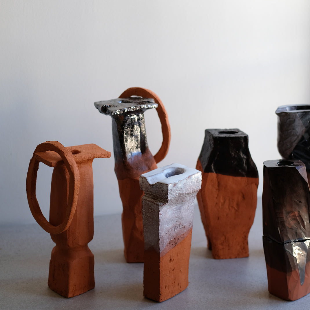 Vase Nando_01 d'Emmanuelle Roule chez Brutal Ceramics