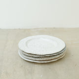 Assiette en grès blanc D21cm - Blanc satiné d'Estudio Vernis chez Brutal Ceramics