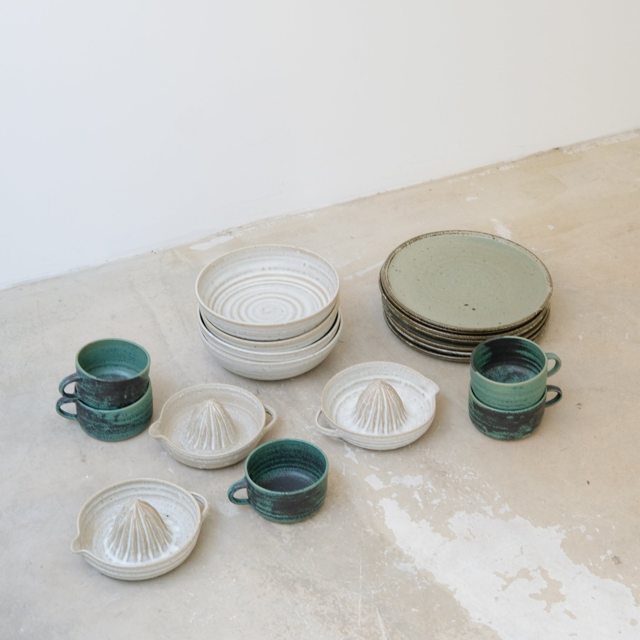 Presse agrume de Charline Robache chez Brutal Ceramics