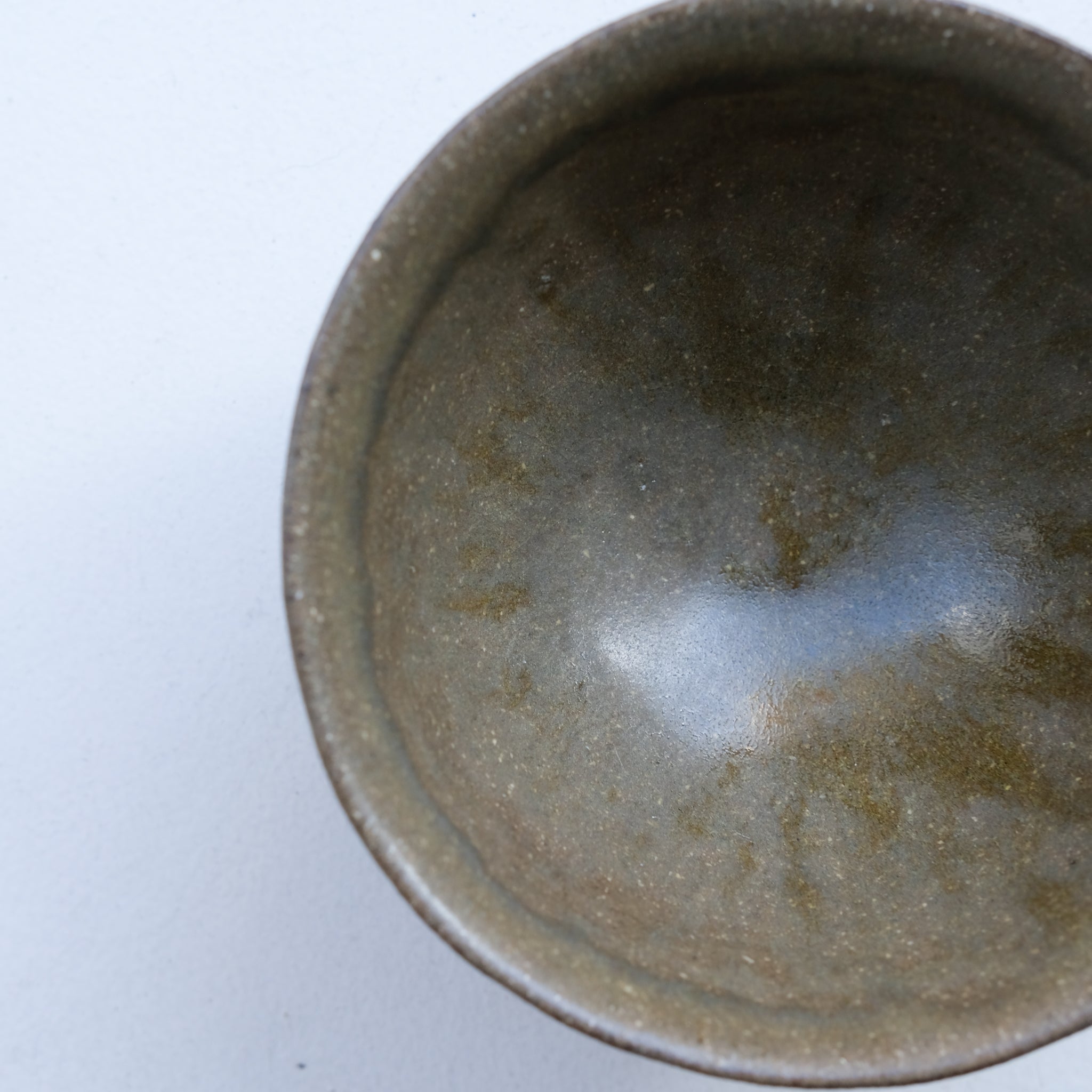 Bol en grès D 12cm - Vert Satiné de La Poterie du Chaillou chez Brutal