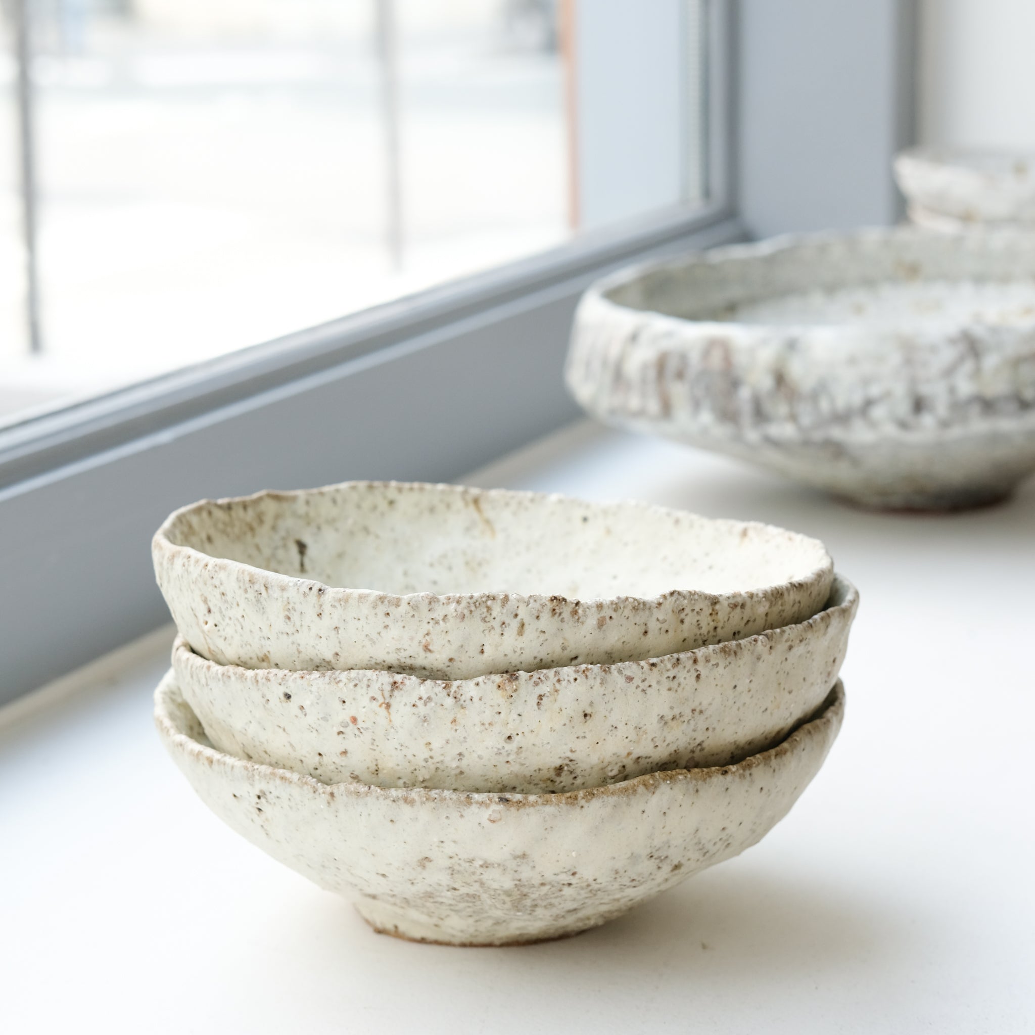 Bol en terre glanée D18,5cm - Blanc Beige par Potry chez Brutal  Ceramics
