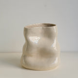 Vase 02 en grès H22cm - beige brillant par Jmp ceramique chez Brutal Ceramics