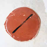 Assiette W2337 en faïence rouge D 19cm - Multicolore d'Héloise Bariol chez Brutal Ceramics