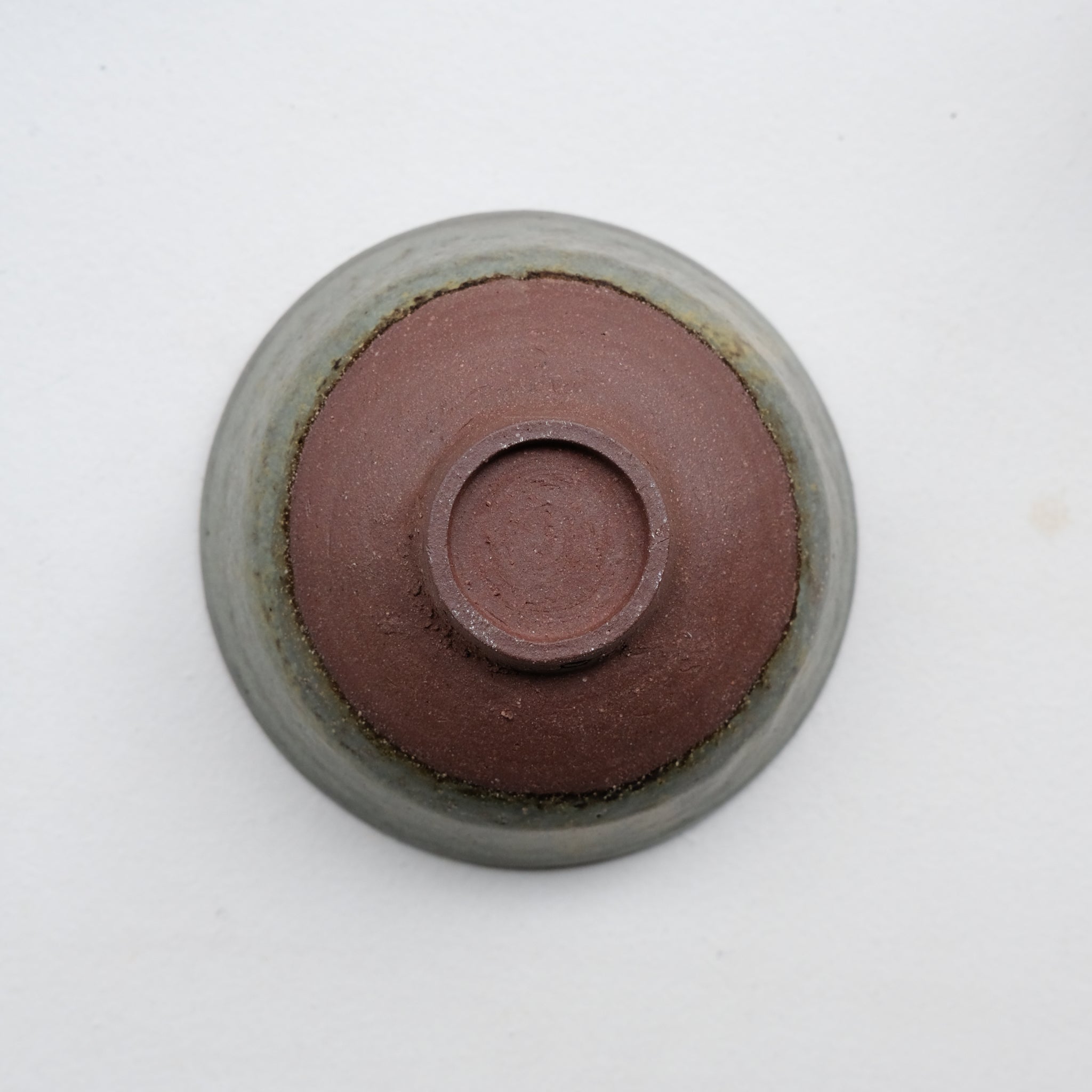 Set Théière(500ml)+2 tasses(125ml) en grès - vert kaki de Louise Traon chez Brutal Ceramics