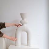 Sculpture "Haniwa Warrior"  H68cm - Blanc mat de Noe Kuremoto chez Brutal Ceramics