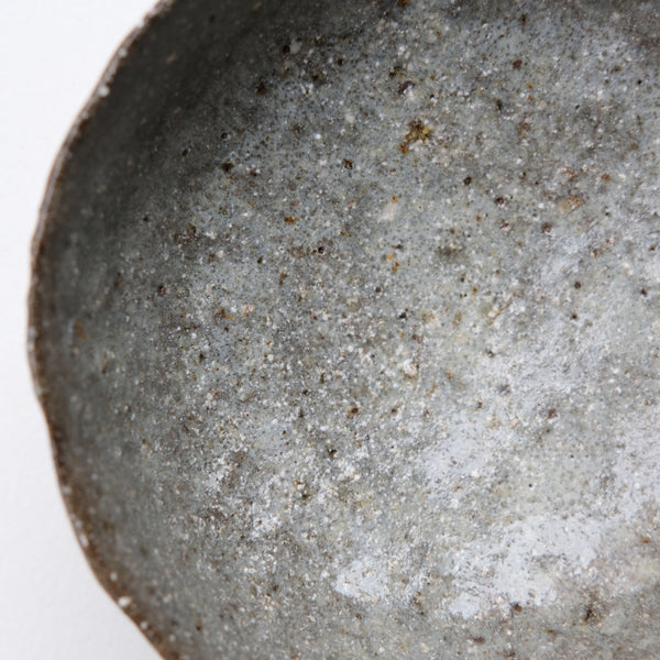 Bol en terre glanée D 12,5cm -Vert Gris satiné par Potry chez Brutal Ceramics