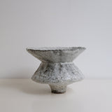 Vase en terre glanée H 15cm - Blanc gris satiné par Potry chez Brutal Ceramics