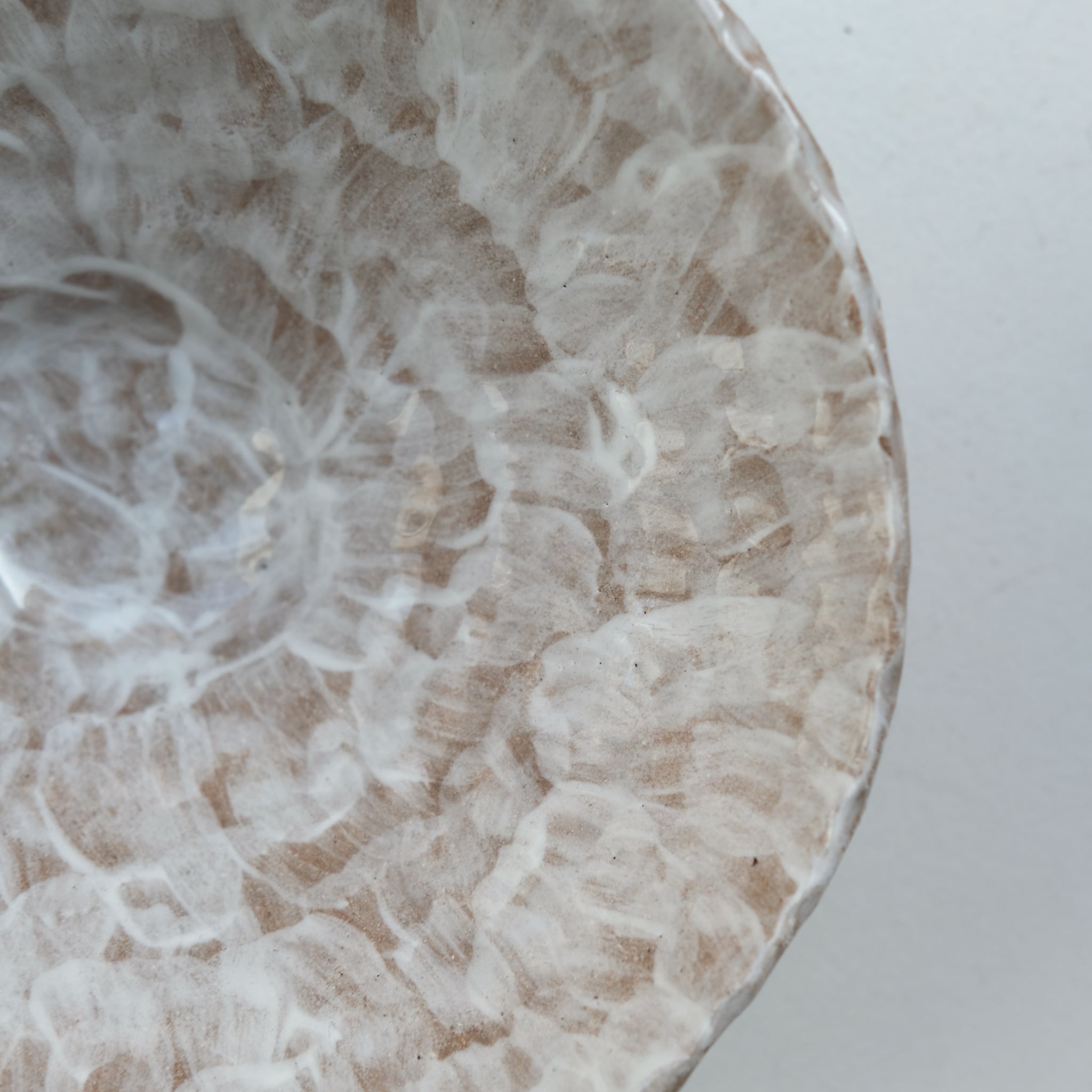 Bol en grès D 17cm - Brun et blanc d'Apollonie Ceramics chez Brutal Ceramics
