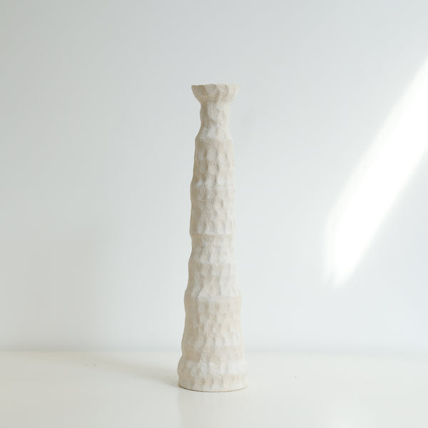 Bougeoir 02 en grès H 32,5cm - Blanc mat d'Apollonie Ceramics chez Brutal Ceramics