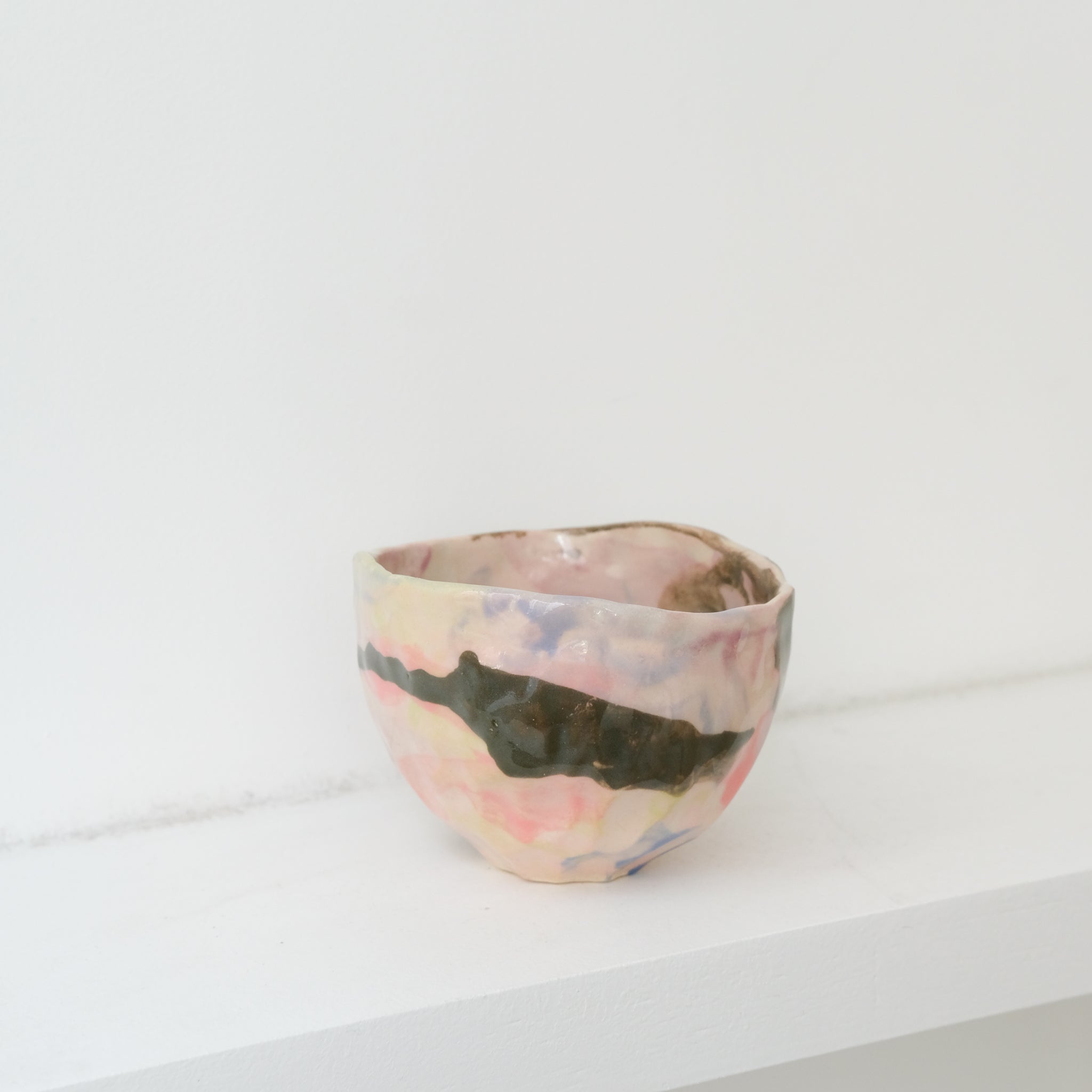 Tasse 01 en grès 180ml - multicolore de Camille Létoffé chez Brutal Ceramics