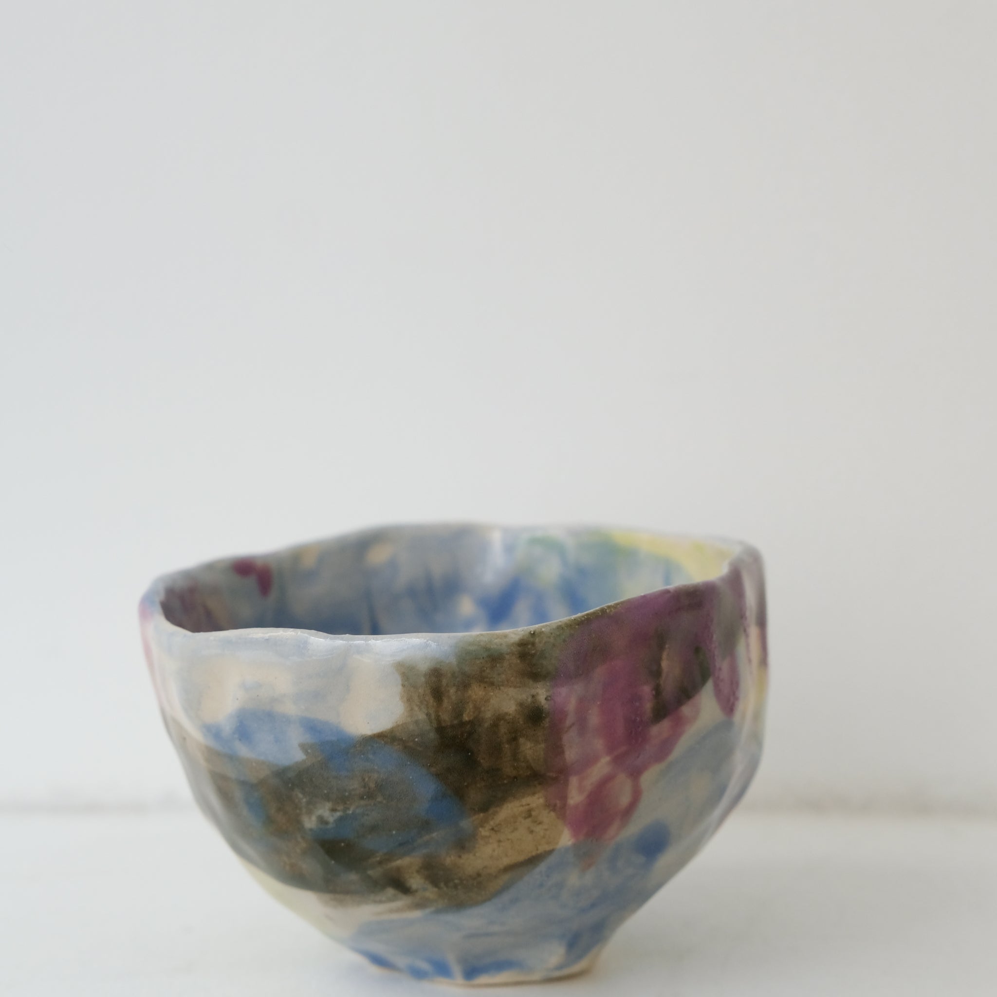 Tasse 09 en grès 180ml - multicolore de Camille Létoffé chez Brutal Ceramics