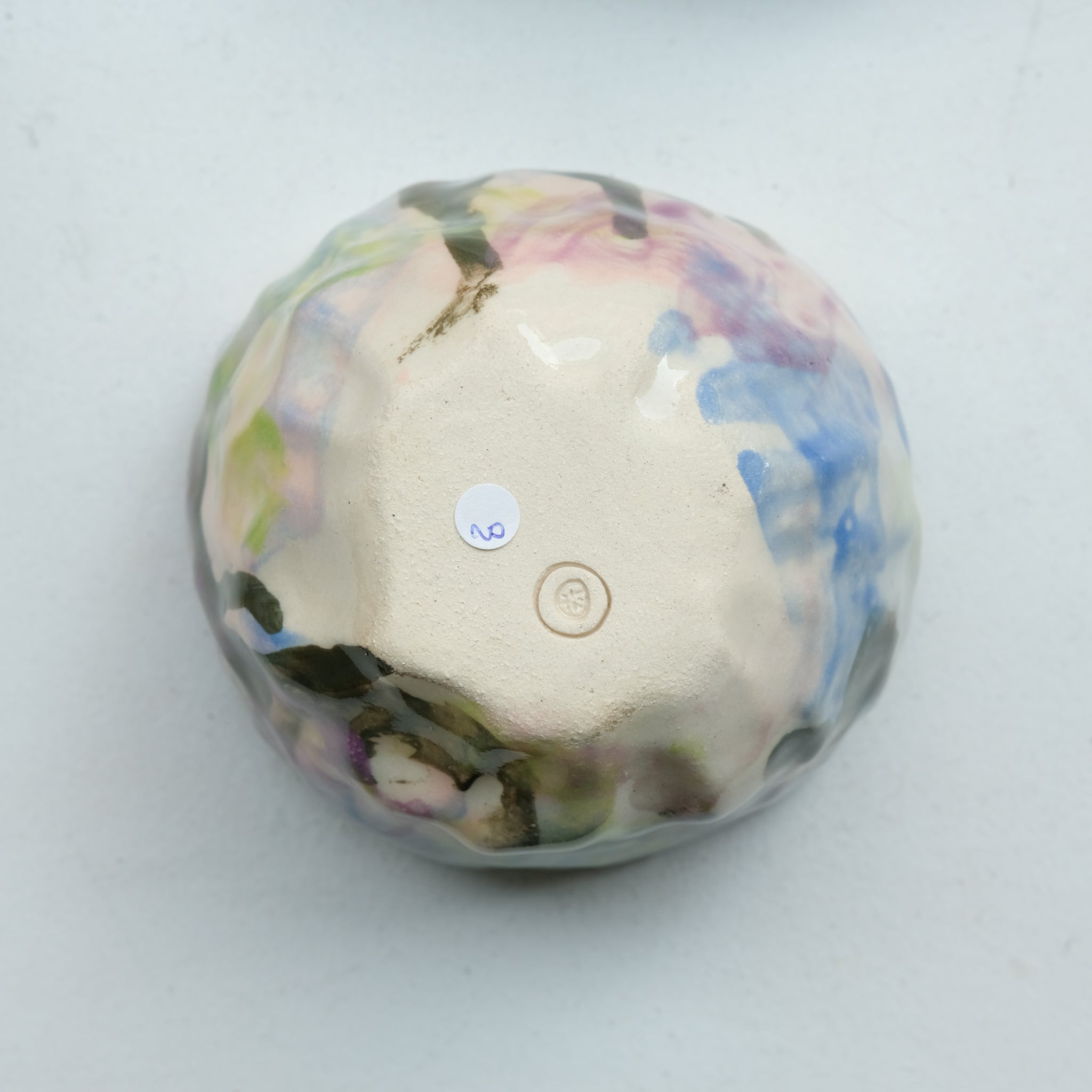 Tasse 10 en grès 180ml - multicolore de Camille Létoffé chez Brutal Ceramics